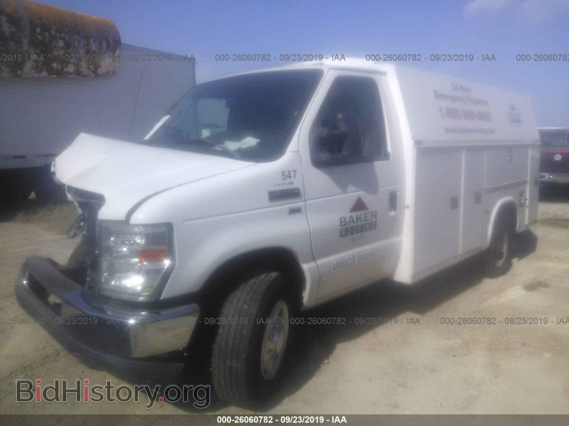 2011 FORD ECONOLINE - VIN: 1FDSE3FL3BDB26244 - Фото 2