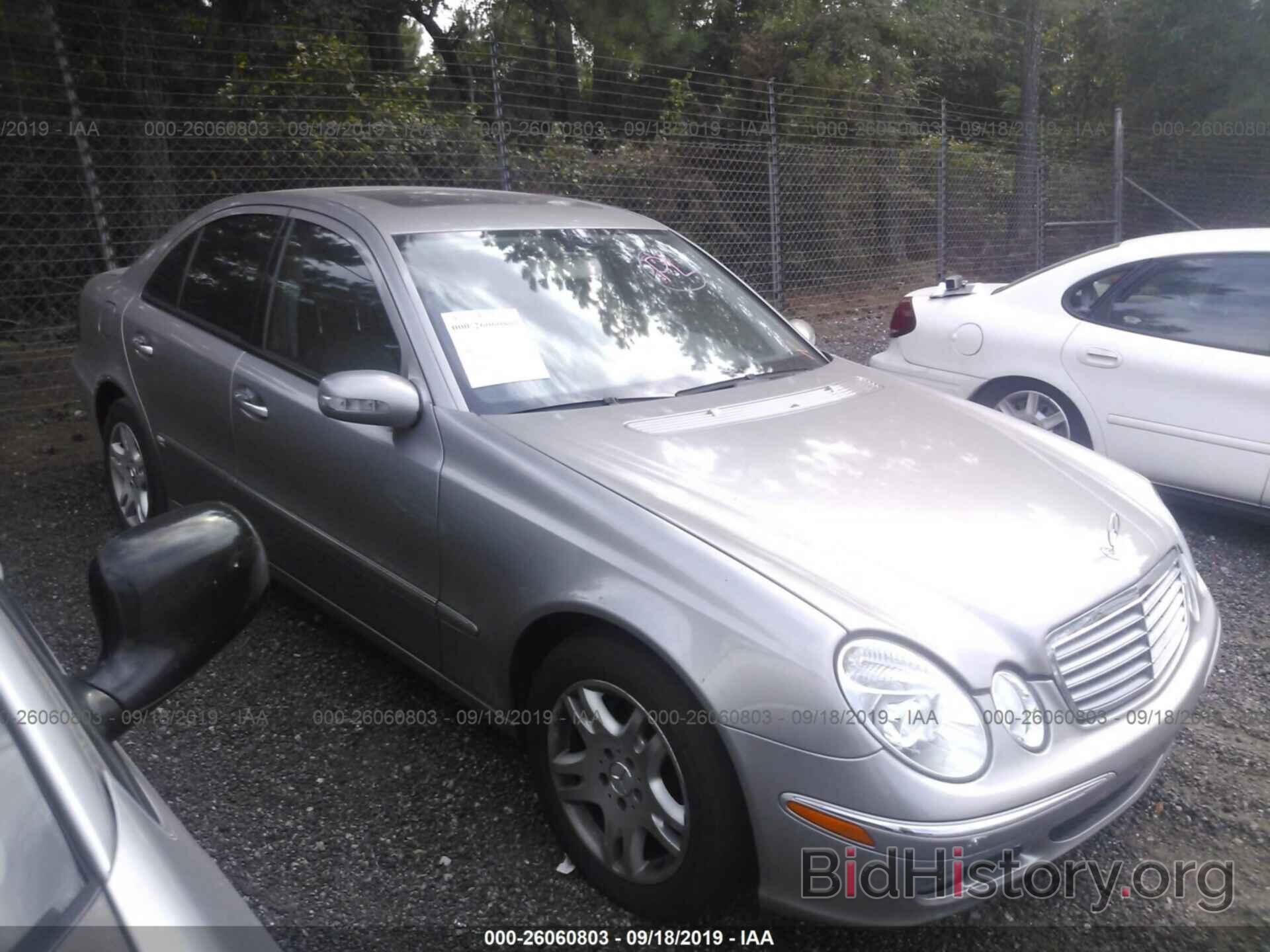 Photo WDBUF87J86X186057 - MERCEDES-BENZ E 2006