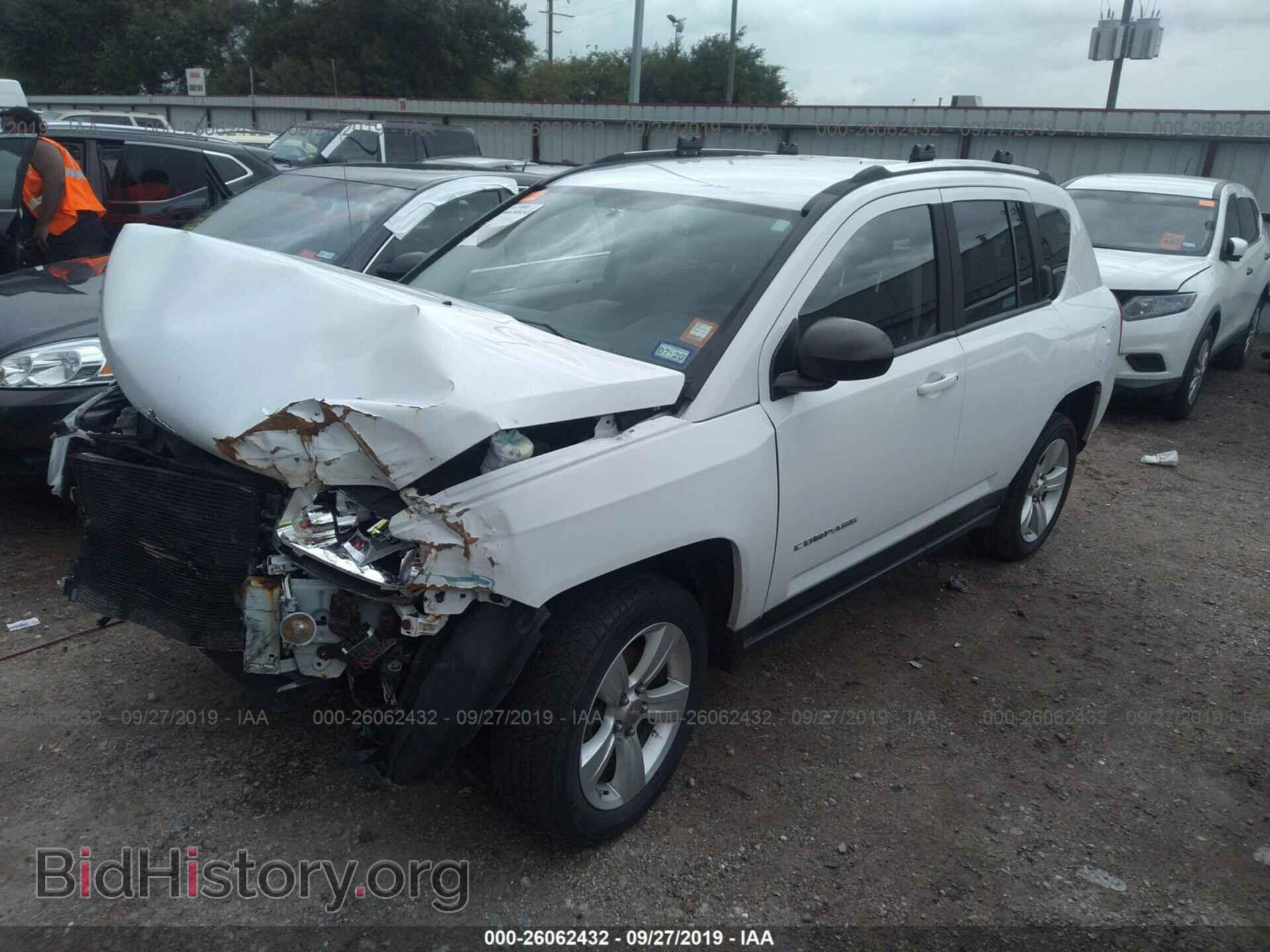 2012 JEEP COMPASS - VIN: 1C4NJDBB6CD591263 - Фото 2