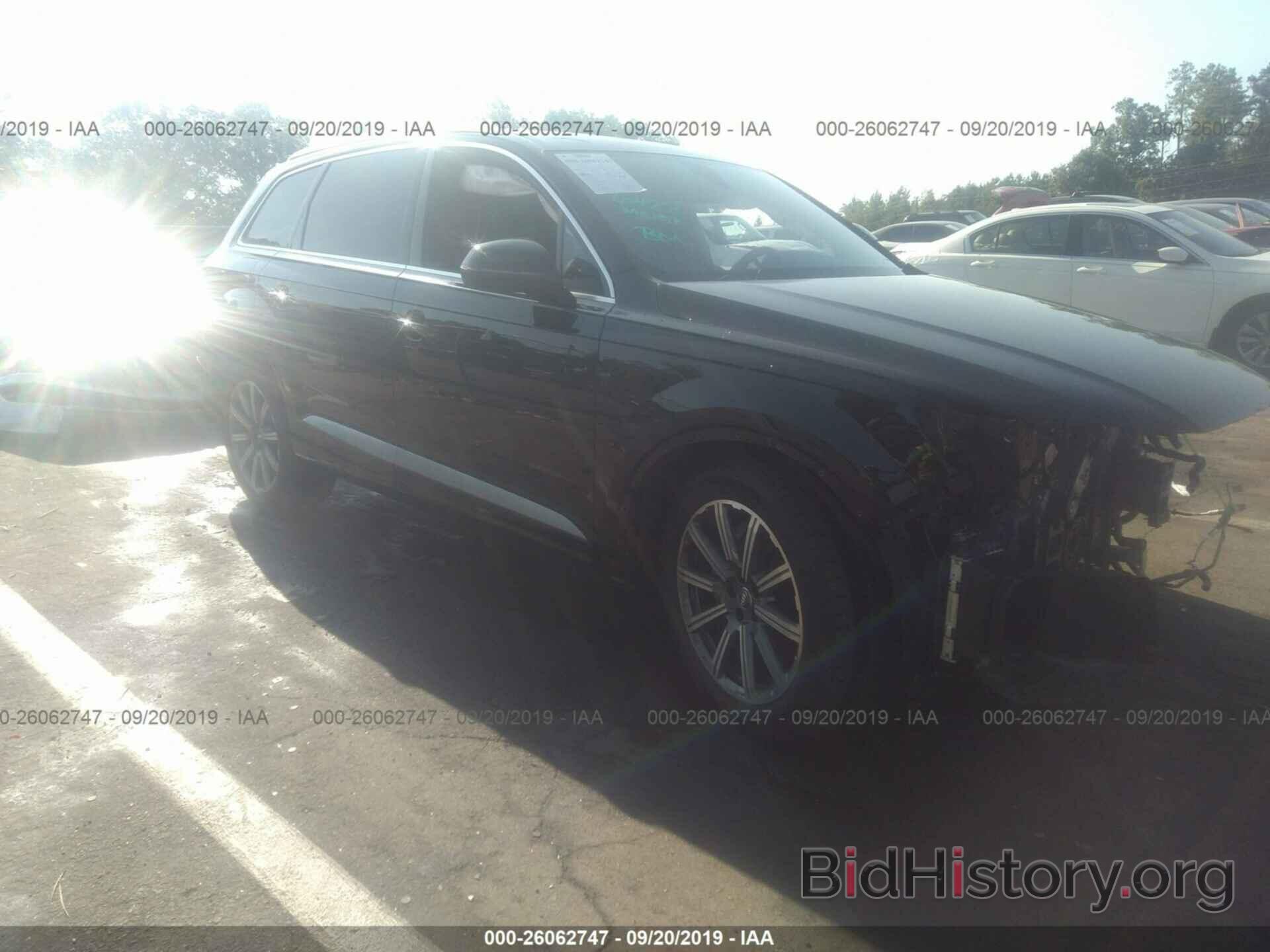 Photo WA1LAAF75KD002692 - AUDI Q7 2019