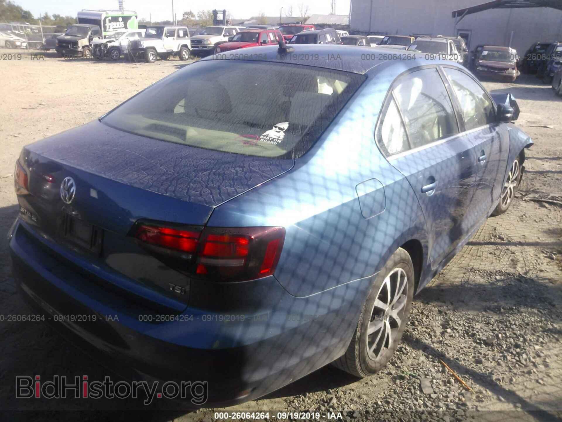 2017 VOLKSWAGEN JETTA - VIN: 3VWDB7AJ4HM356582 - Фото 4