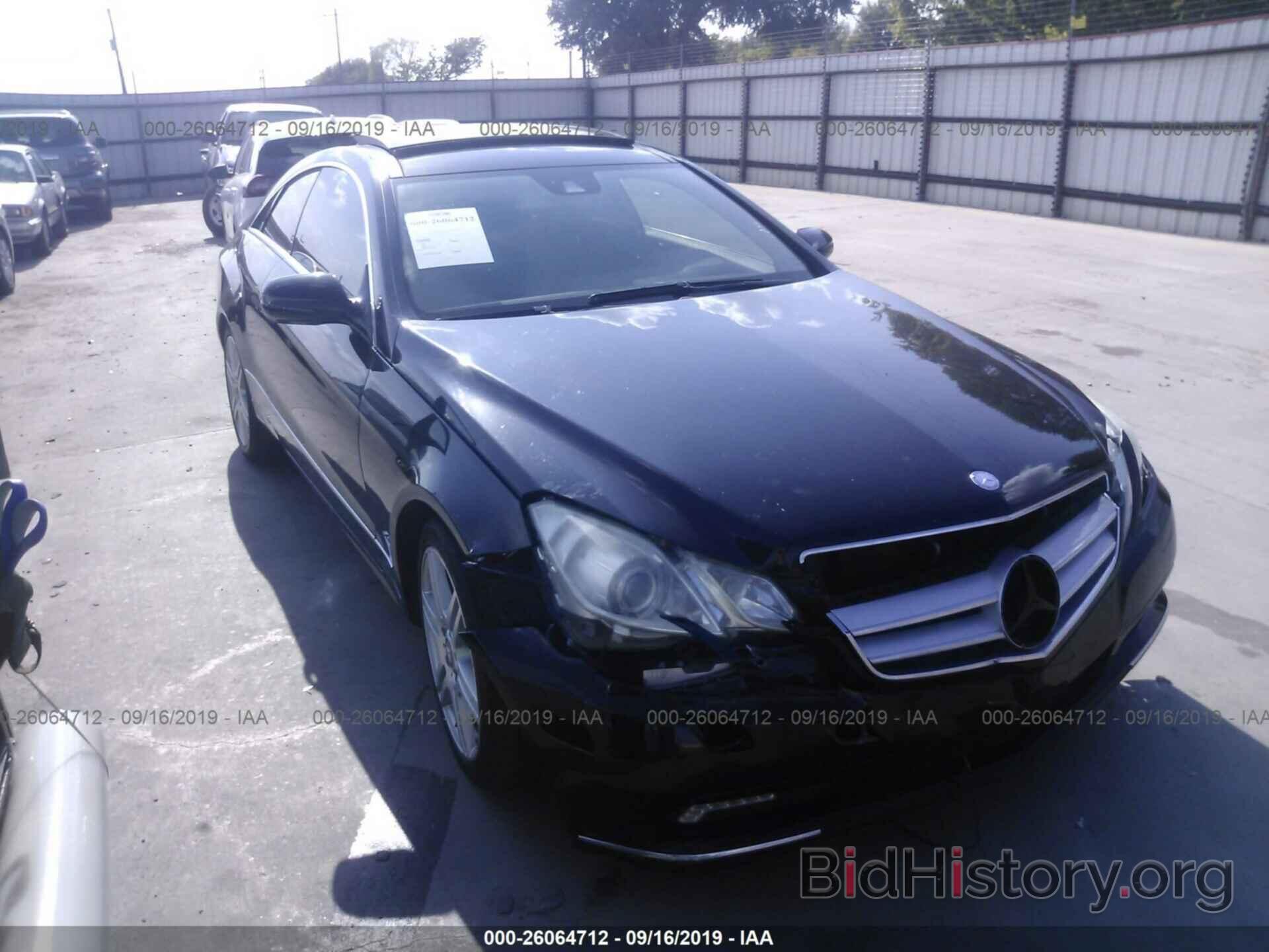 Photo WDDKJ5GB2AF010544 - Mercedes-benz E 2010