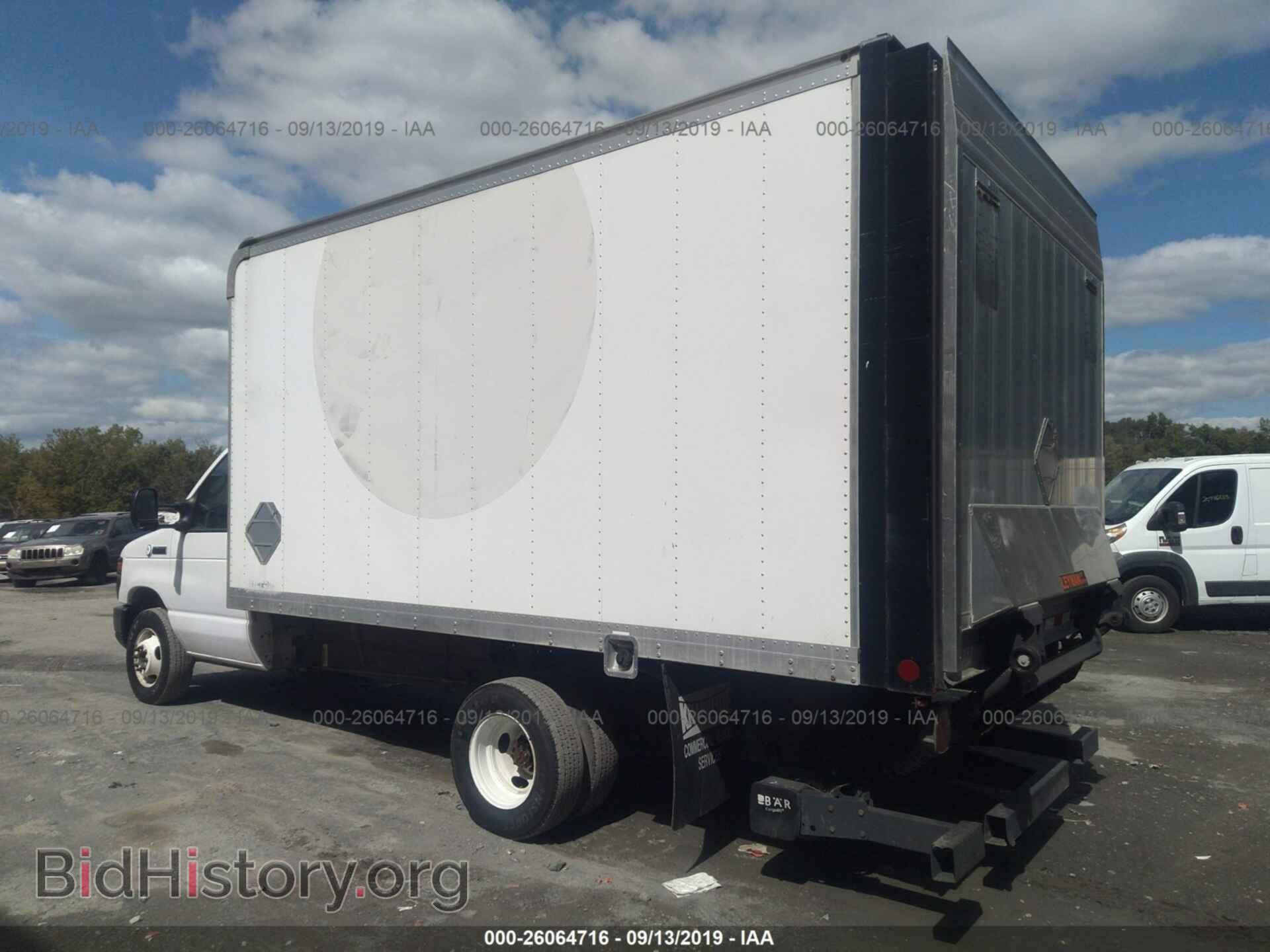 2008 FORD ECONOLINE - VIN: 1FDXE45S28DB52511 - Фото 3