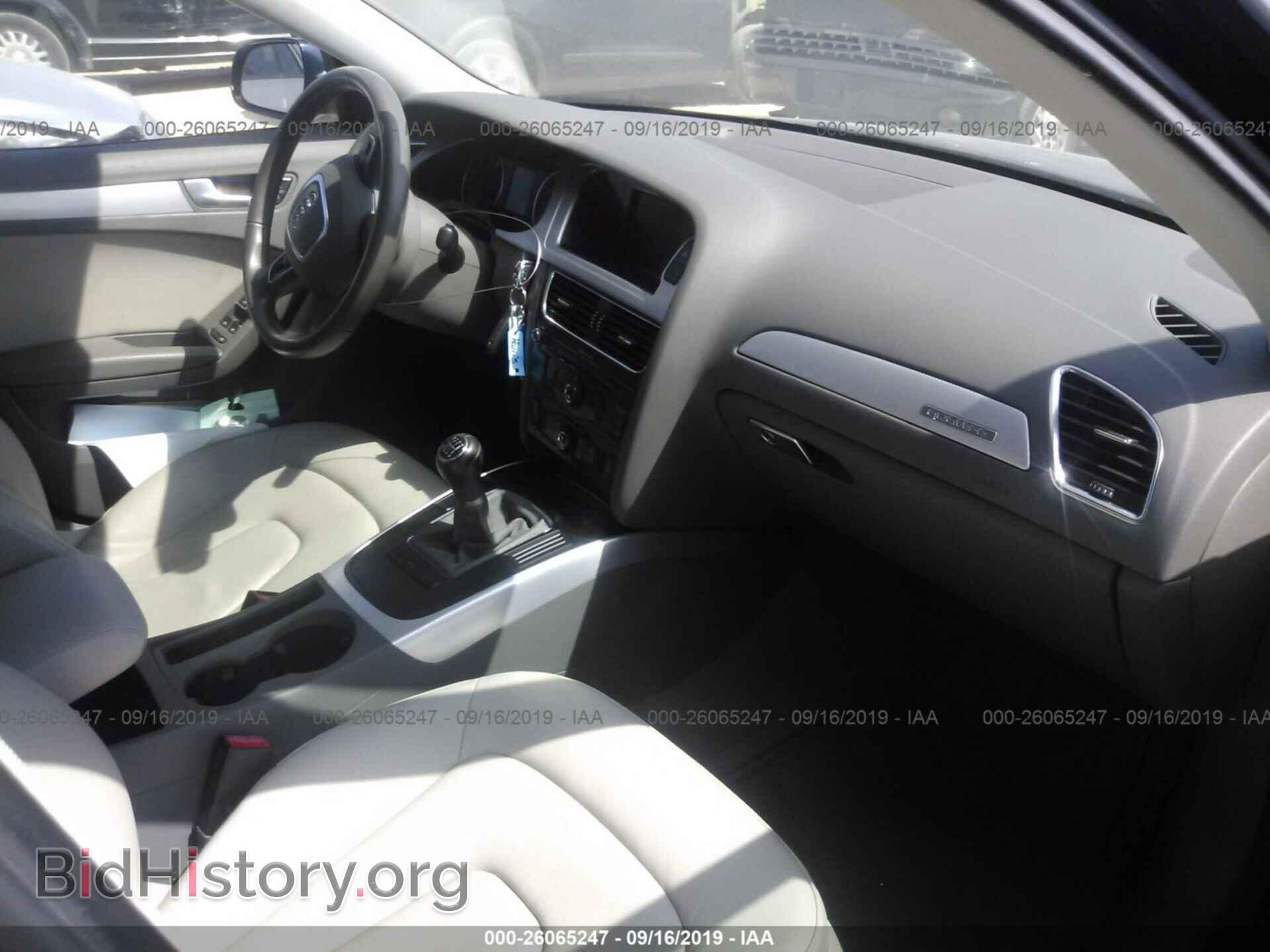 2010 AUDI A4 - VIN: WAUDFAFL9AN041946 - Фото 5