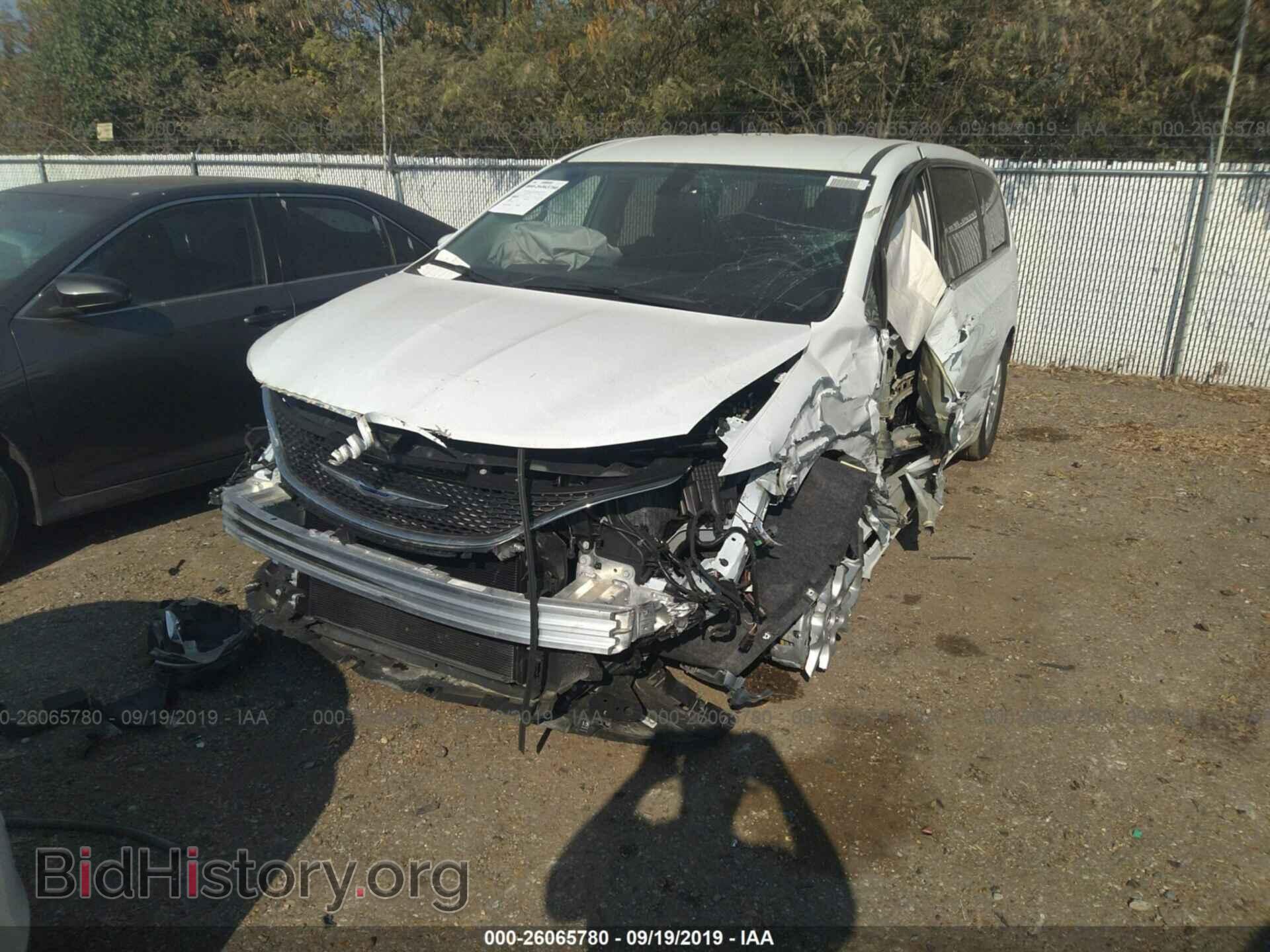 2019 CHRYSLER PACIFICA - VIN: 2C4RC1CG0KR708089 - Photo 2