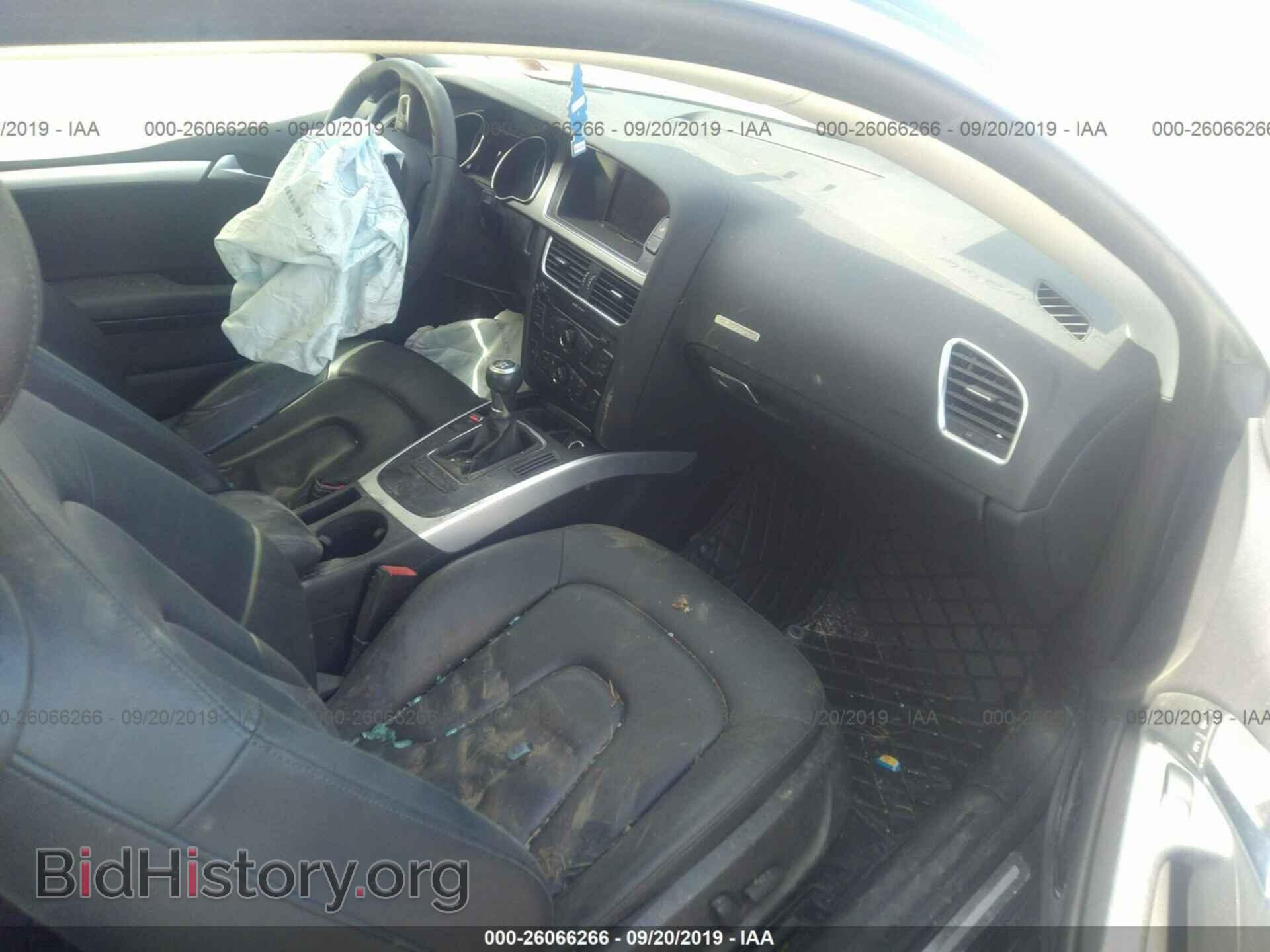 2011 AUDI A5 - VIN: WAUGFAFR1BA025010 - Фото 5