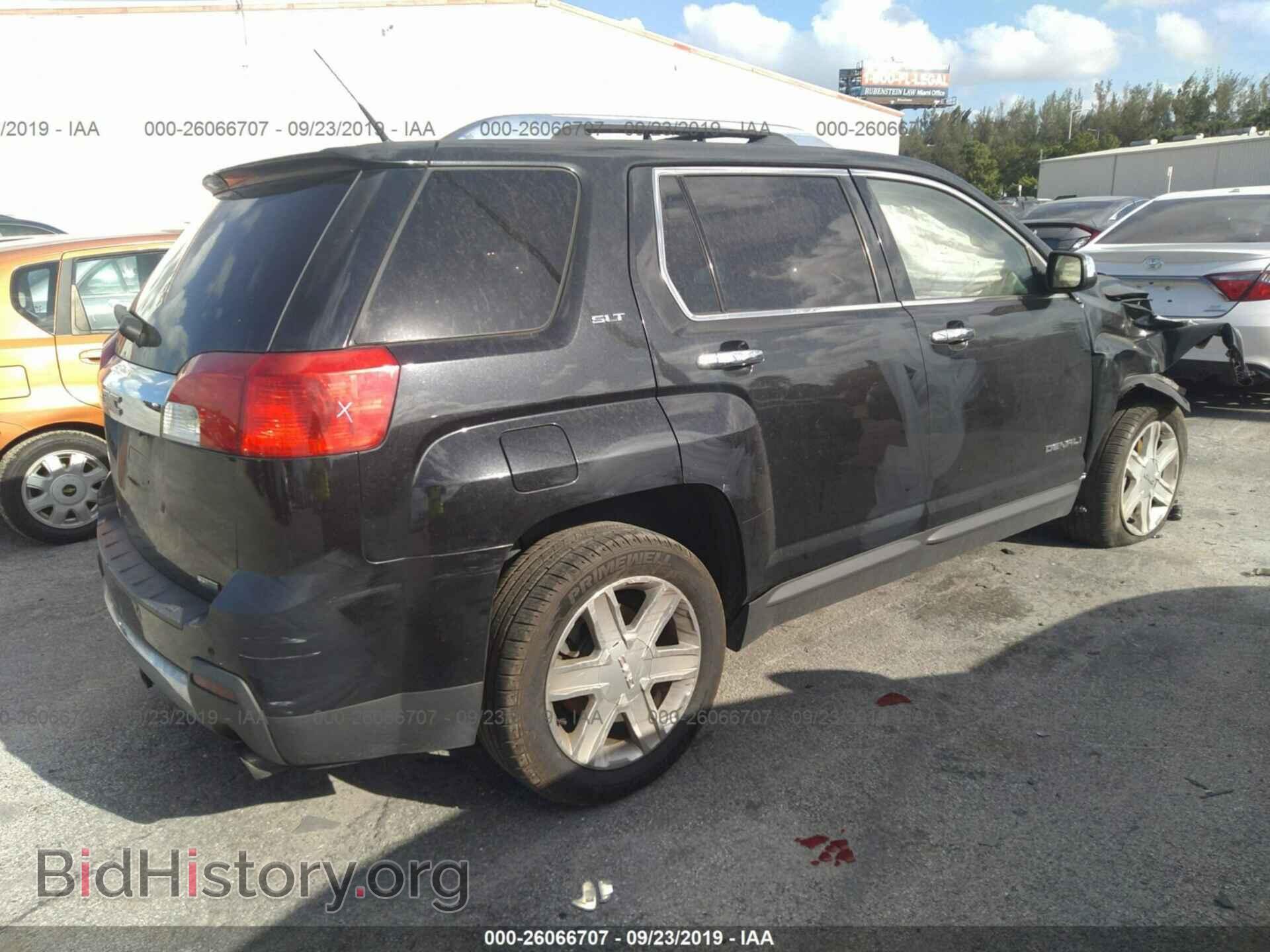 2011 GMC TERRAIN - VIN: 2CTFLWE58B6355196 - Photo 4