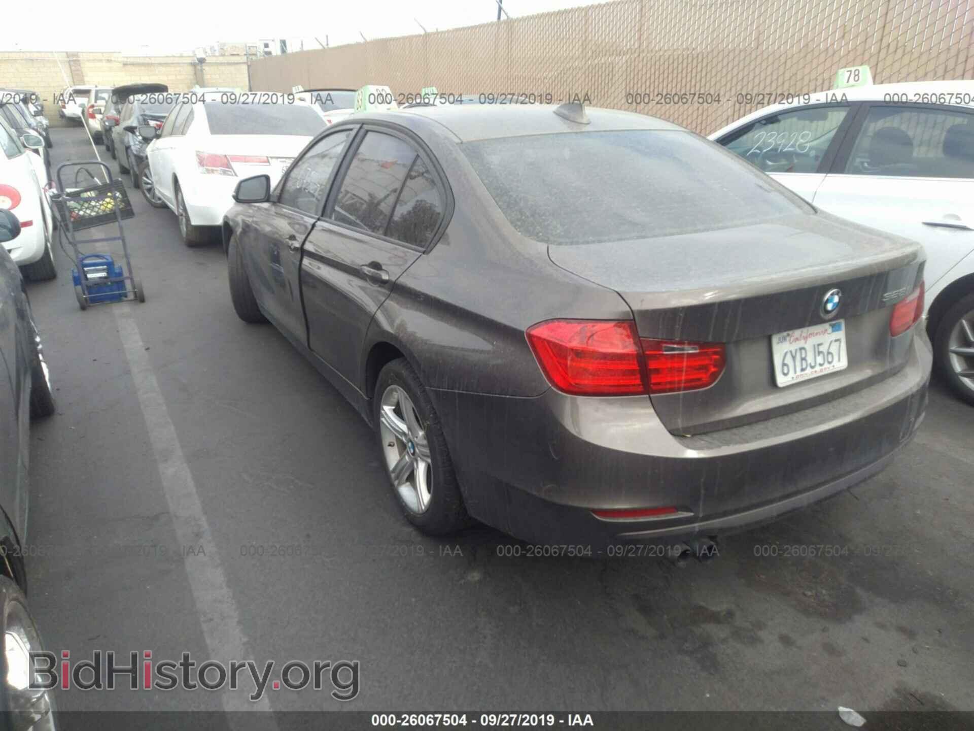 2012 BMW 328 - VIN: WBA3A5C5XCF345338 - Фото 3