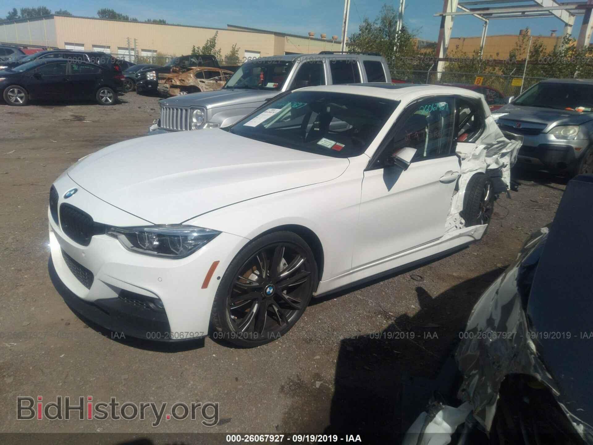 2016 BMW 340 (VIN WBA8B7G59GNT14165) — фото 2 из 10