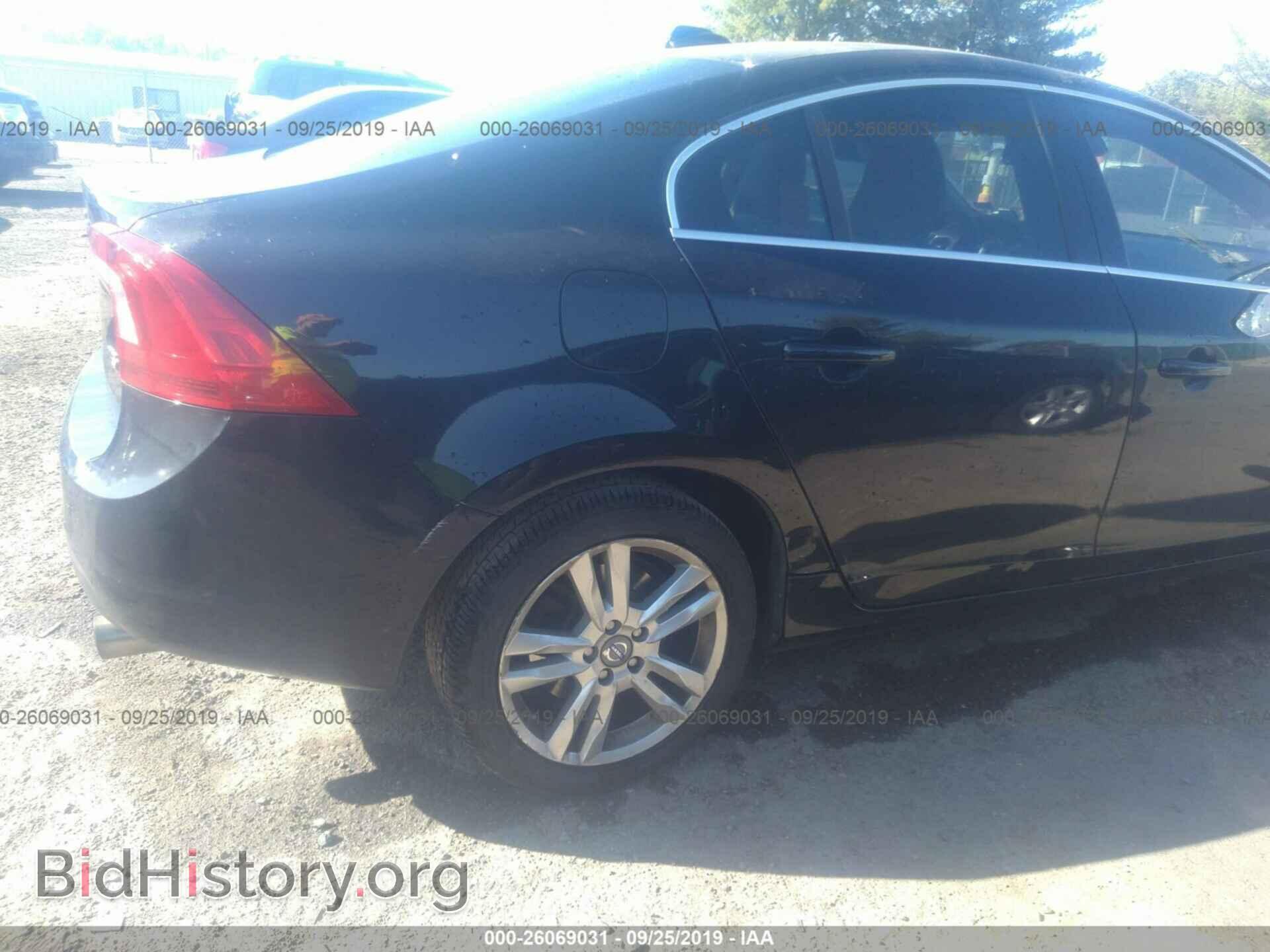 2012 VOLVO S60 - VIN: YV1622FS1C2109823 - Фото 6