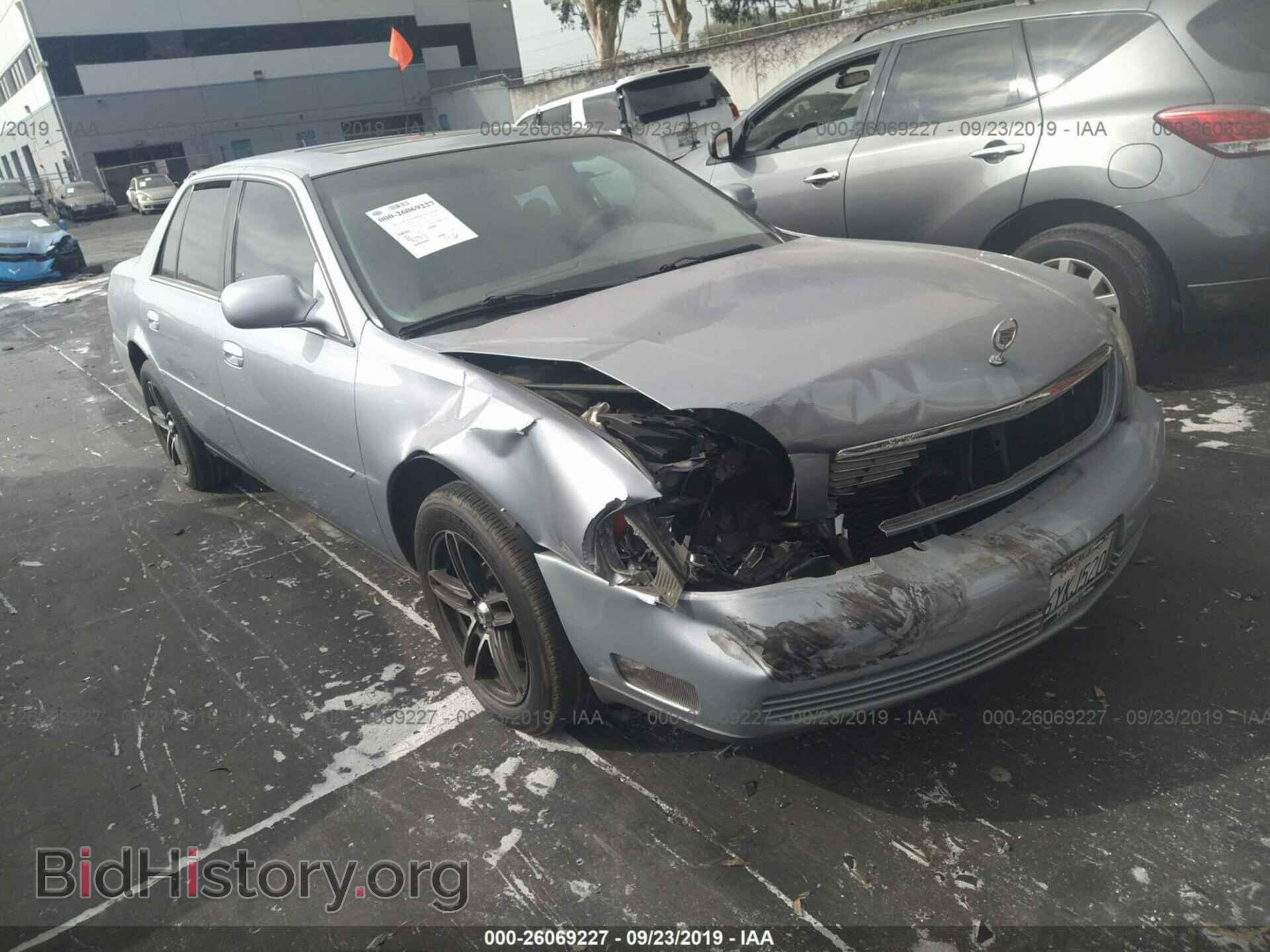 Photo 1G6KD54Y85U185864 - CADILLAC DEVILLE 2005