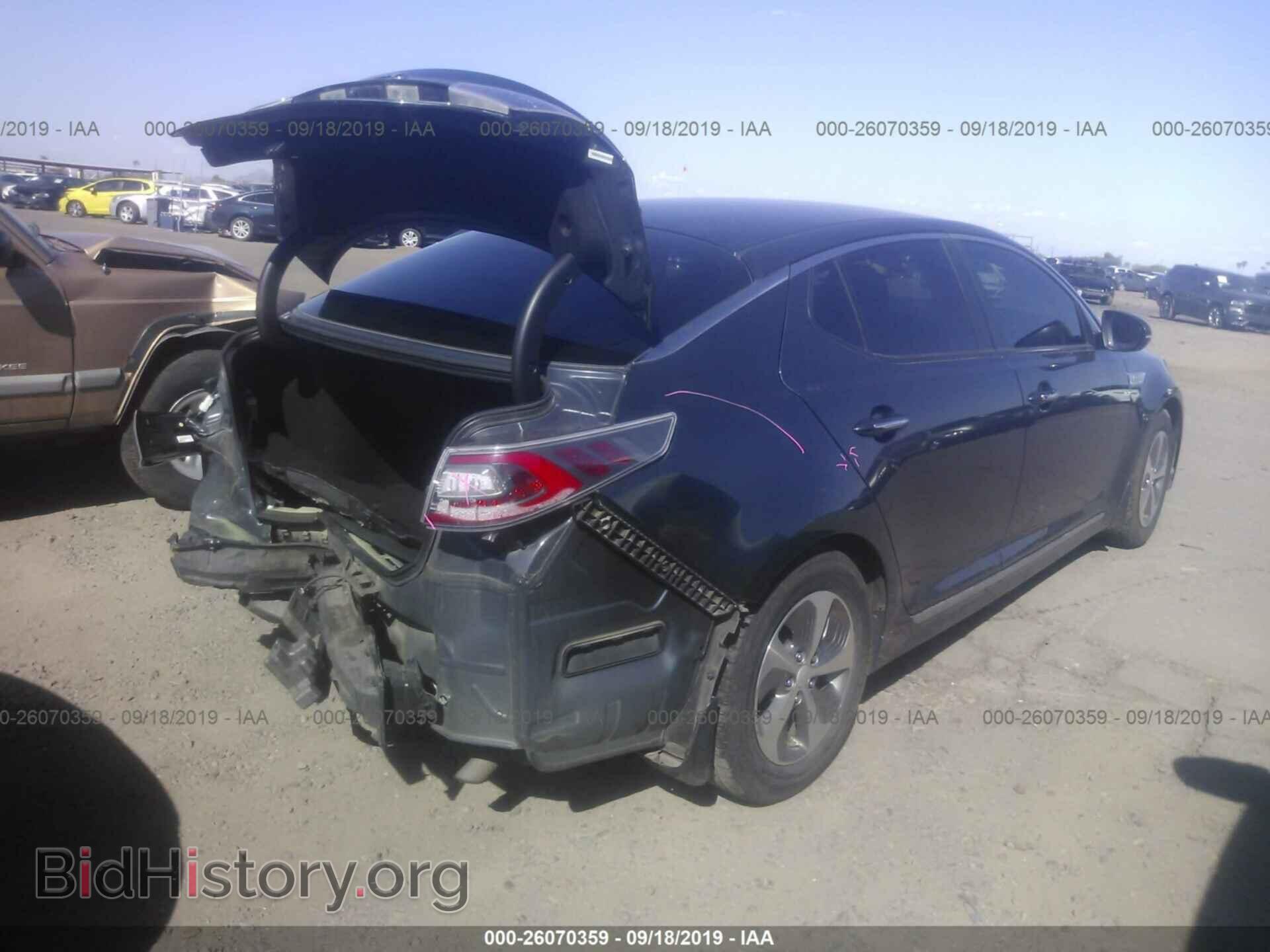 2014 KIA OPTIMA - VIN: KNAGM4AD2E5071428 - Фото 4