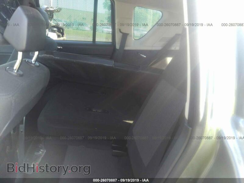 2012 Jeep COMPASS (VIN 1C4NJCBA2CD502466) — фото 8 из 10