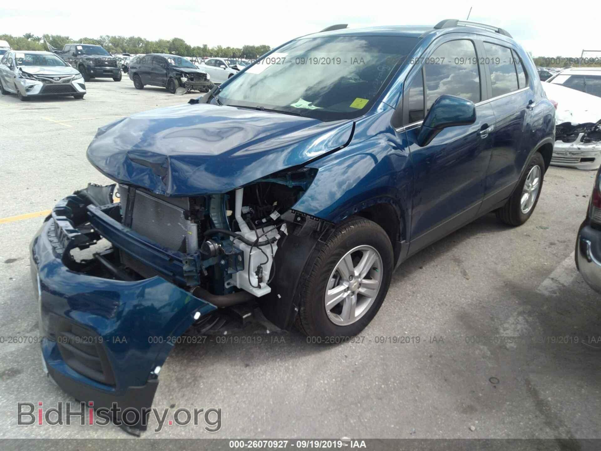 2019 CHEVROLET TRAX - VIN: 3GNCJLSB3KL223656 - Photo 2