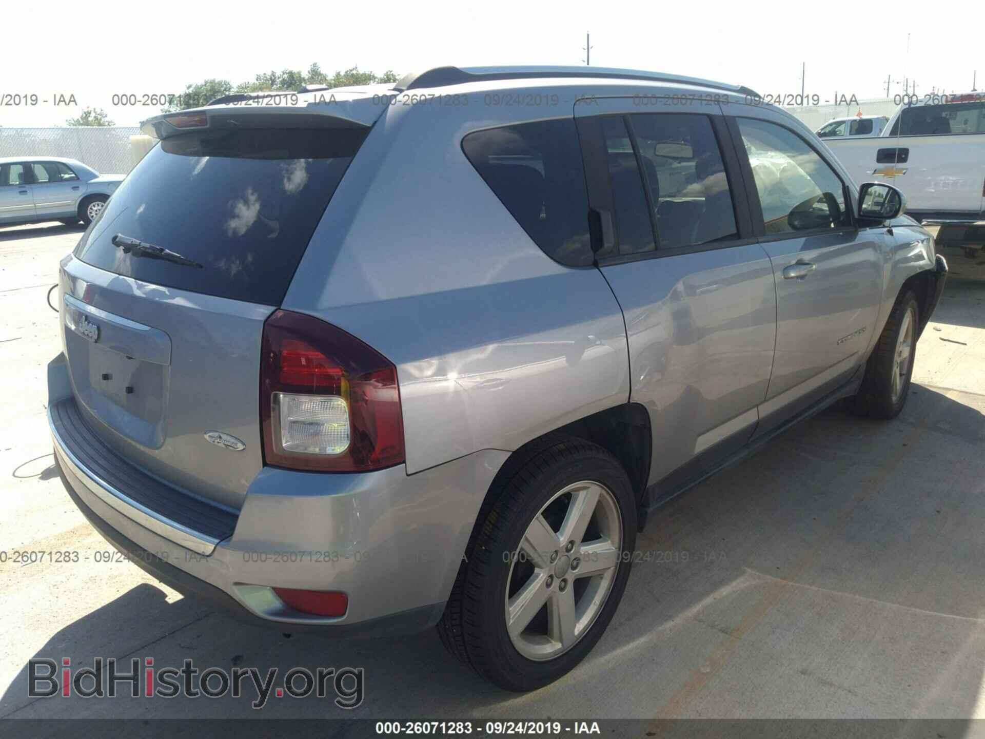 2014 JEEP COMPASS - VIN: 1C4NJCEA0ED850104 - Photo 4
