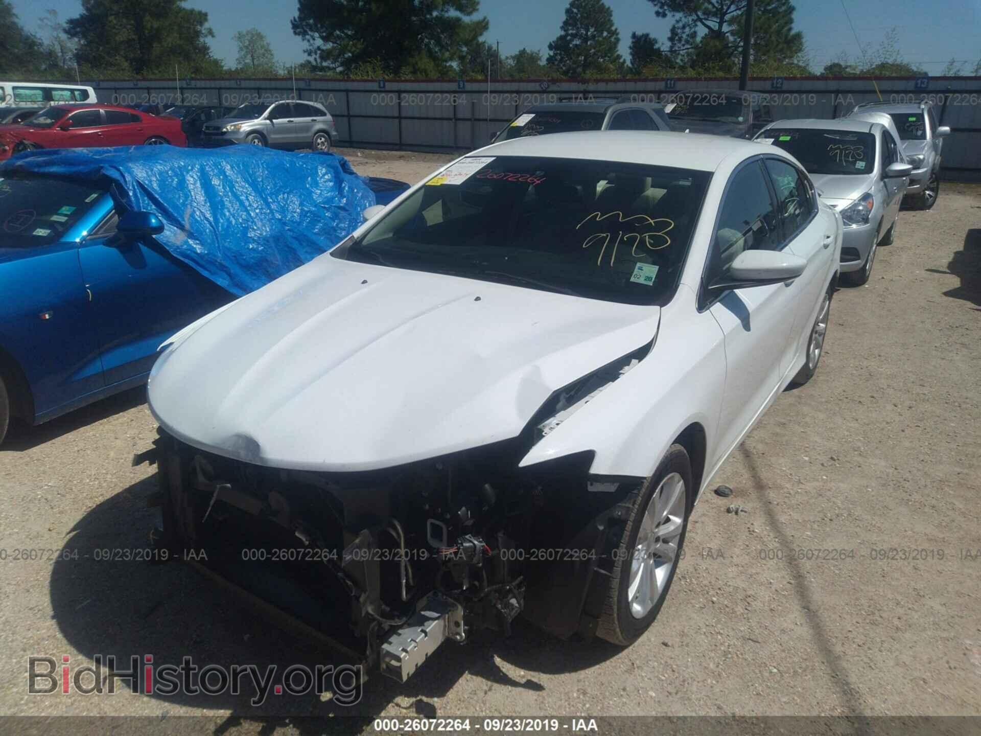 2016 CHRYSLER 200 - VIN: 1C3CCCAB1GN190625 - Photo 2