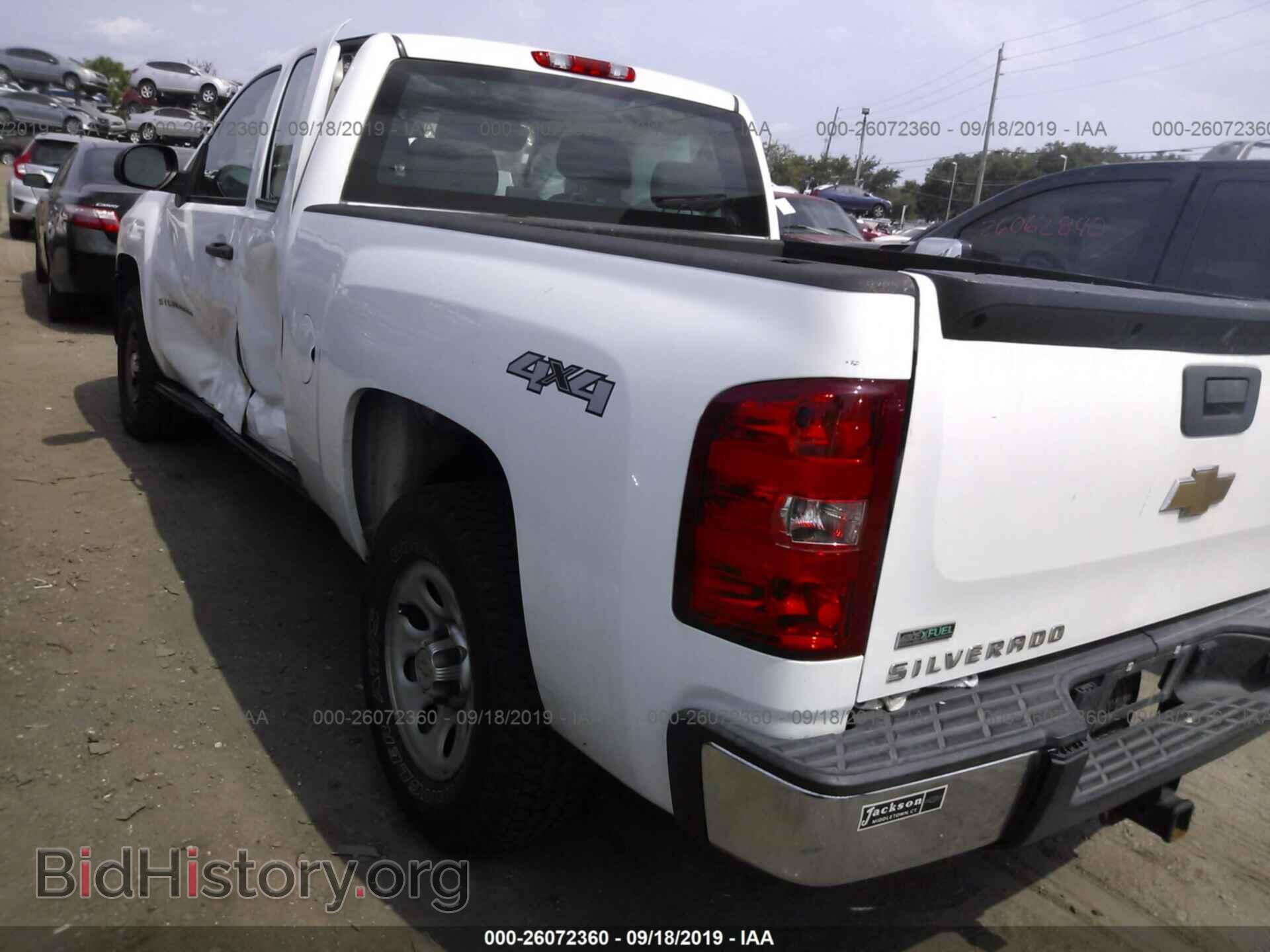 2011 CHEVROLET SILVERADO - VIN: 1GCRKPEA6BZ322068 - Фото 3