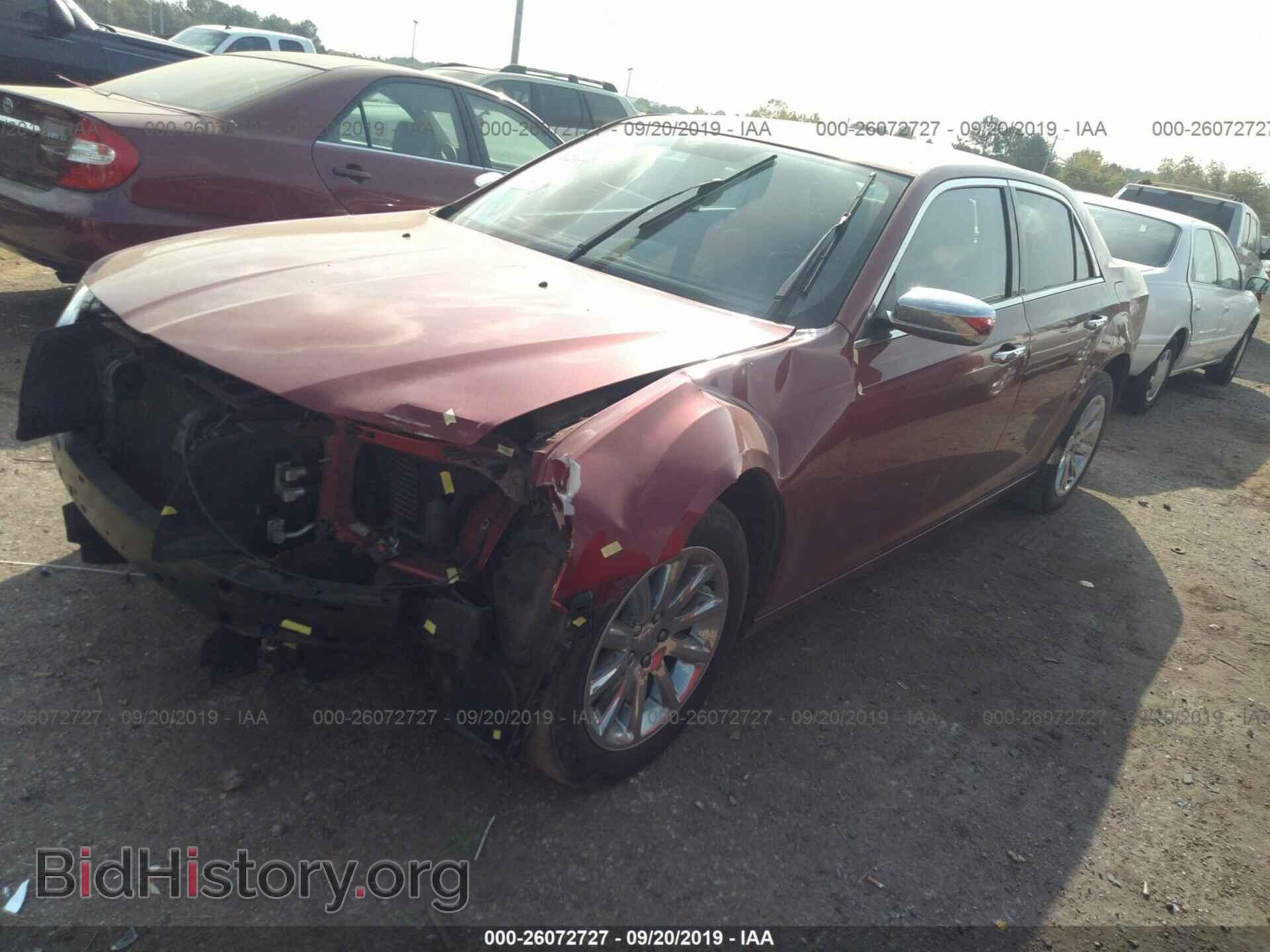 2012 CHRYSLER 300 - VIN: 2C3CCACG6CH237731 - Фото 2