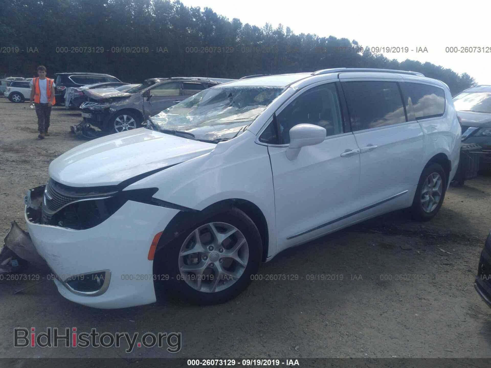 2017 CHRYSLER PACIFICA - VIN: 2C4RC1EGXHR653723 - Фото 2