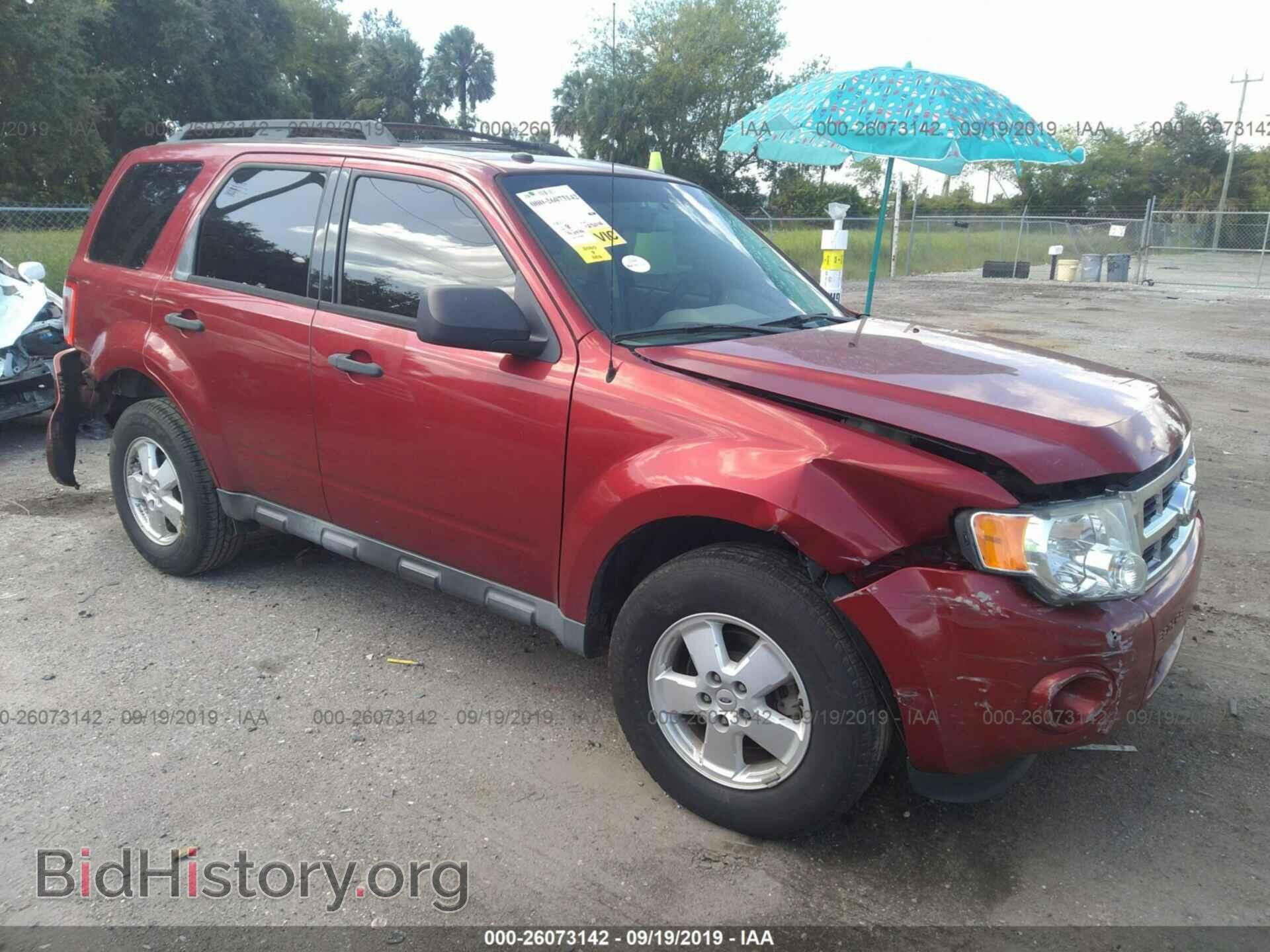 Фотография 1FMCU0D78CKC52317 - FORD ESCAPE 2012