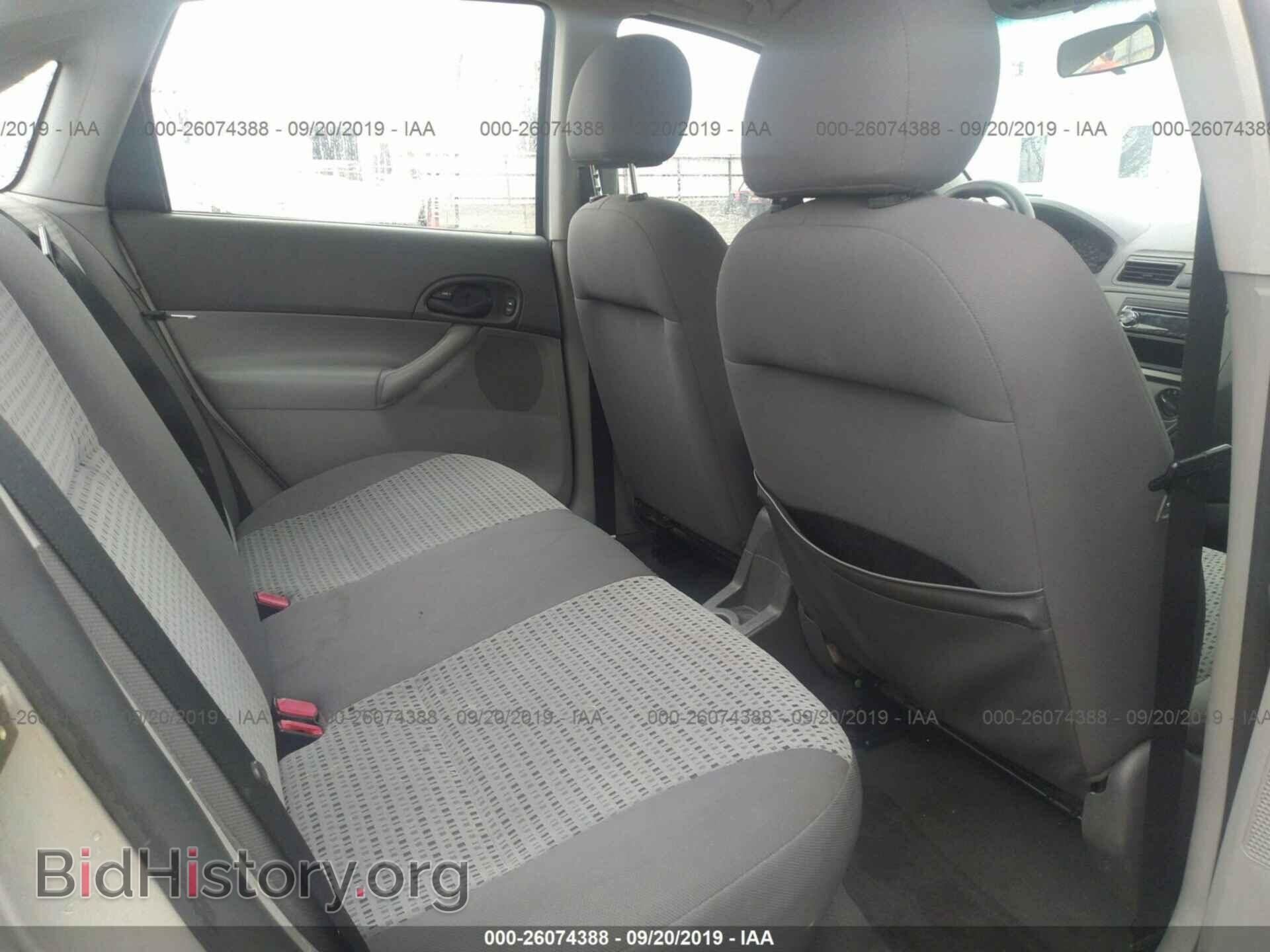 2005 FORD FOCUS - VIN: 1FAFP34N25W182436 - Фото 8