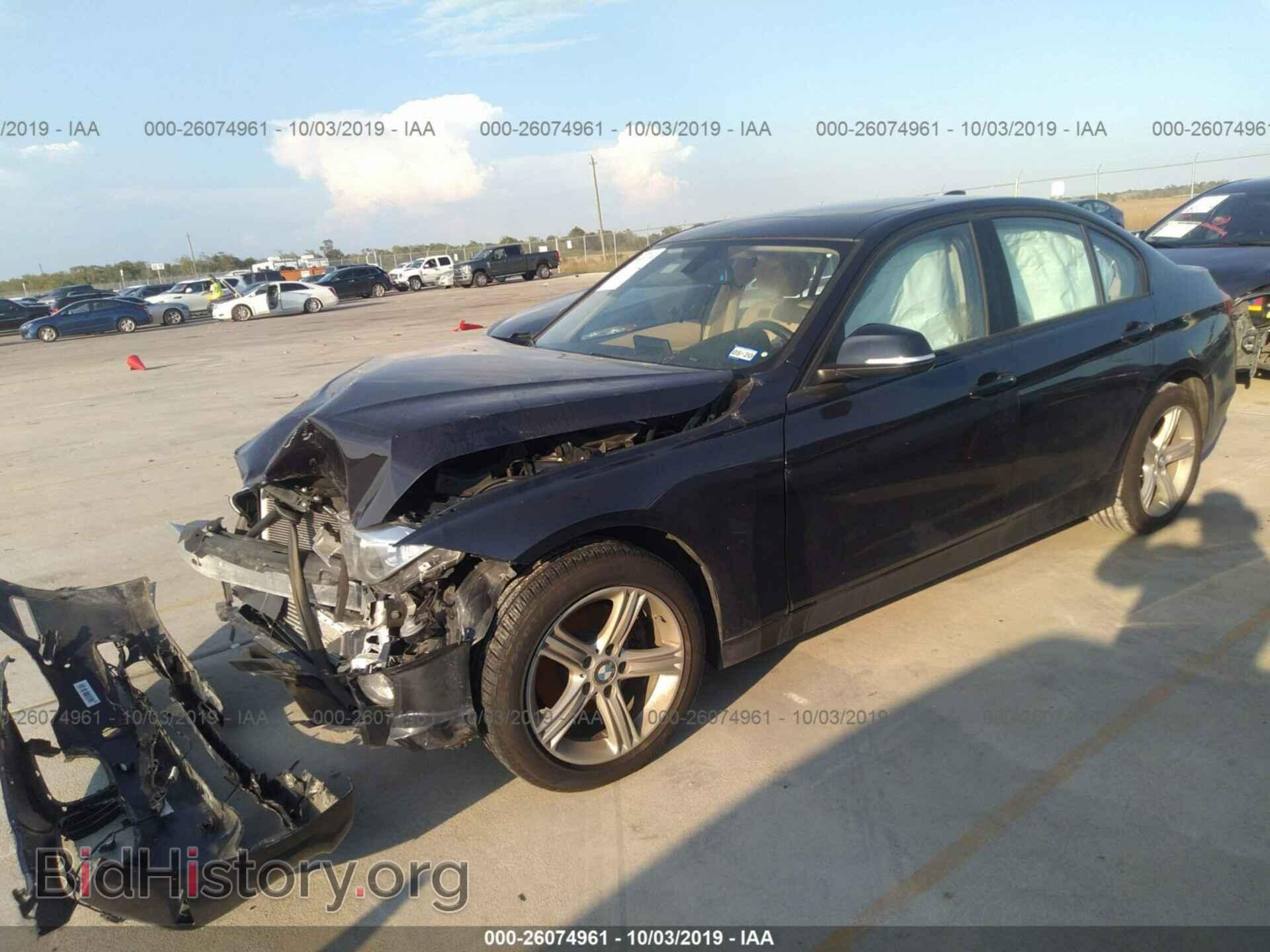 2015 BMW 328 - VIN: WBA3B5C59FF961369 - Фото 2