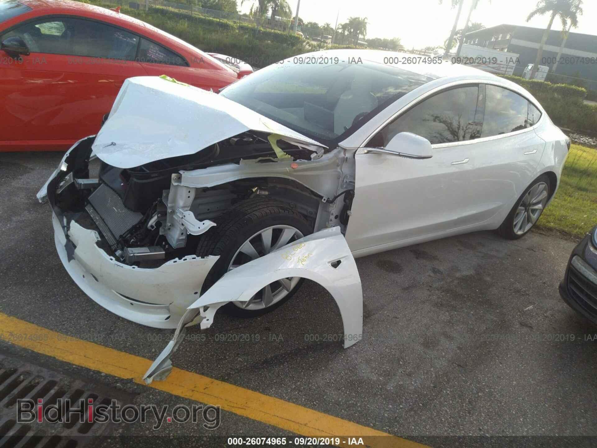 2018 TESLA MODEL 3 - VIN: 5YJ3E1EAXJF155910 - Photo 2