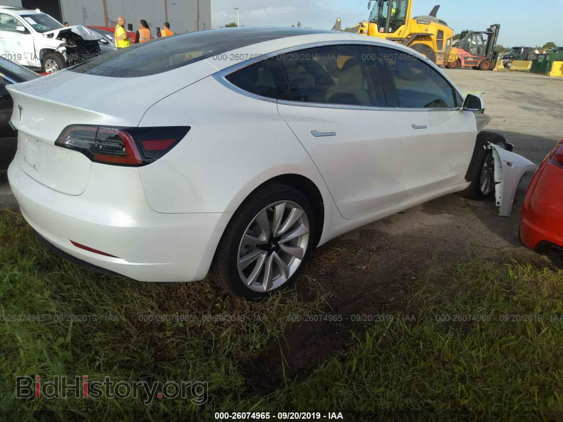 2018 TESLA MODEL 3 - VIN: 5YJ3E1EAXJF155910 - Photo 4