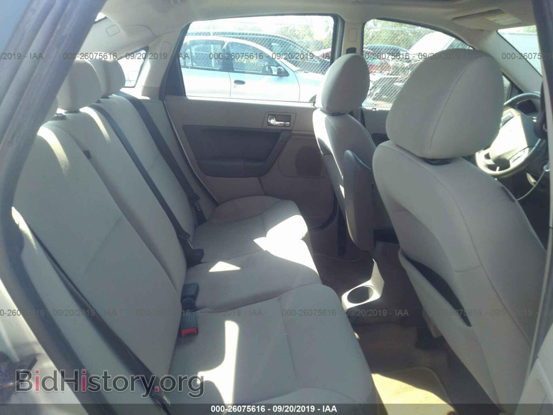2011 FORD FOCUS - VIN: 1FAHP3GN4BW161569 - Фото 8