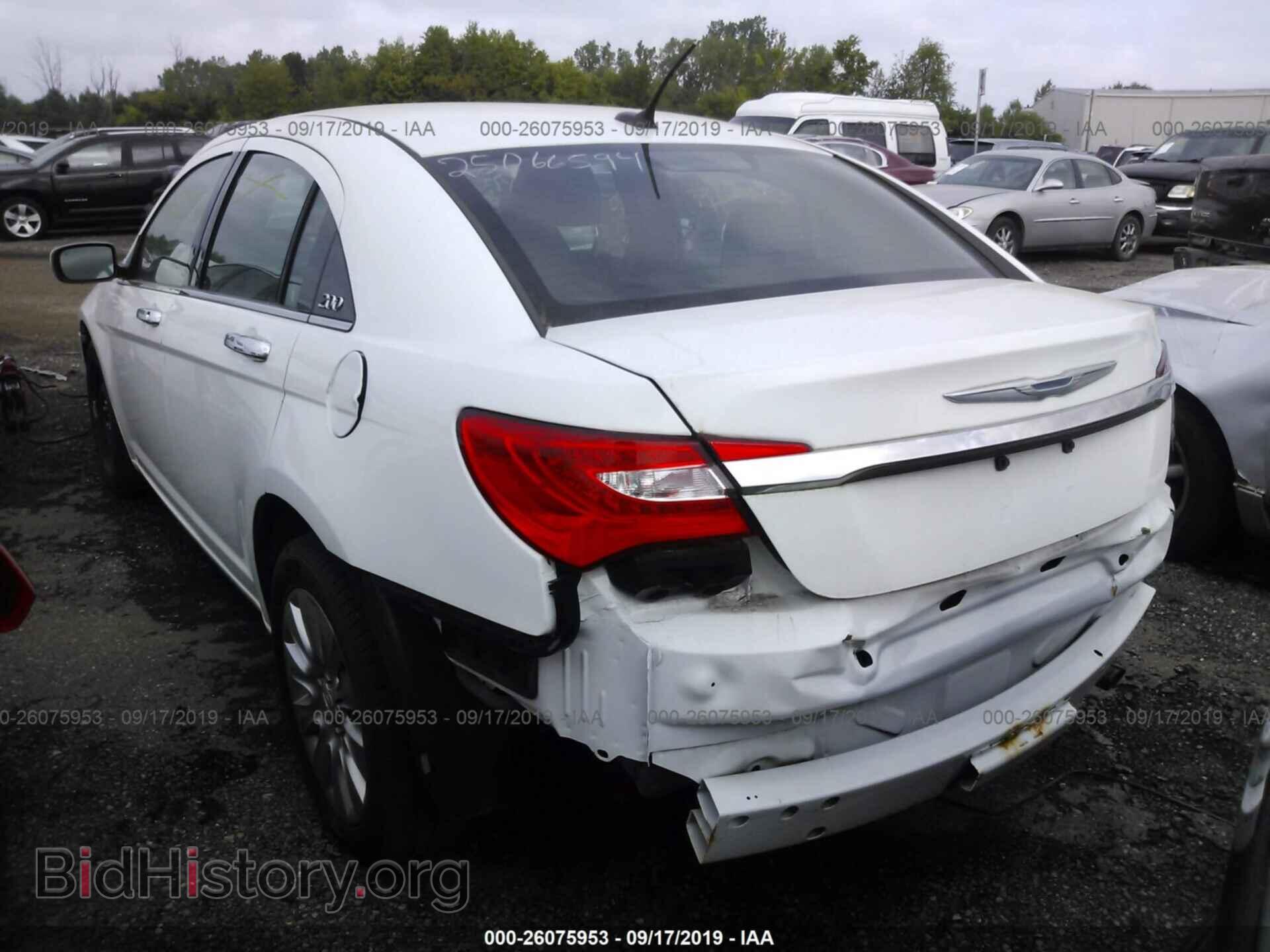 2012 CHRYSLER 200 - VIN: 1C3CCBAB2CN138909 - Photo 3