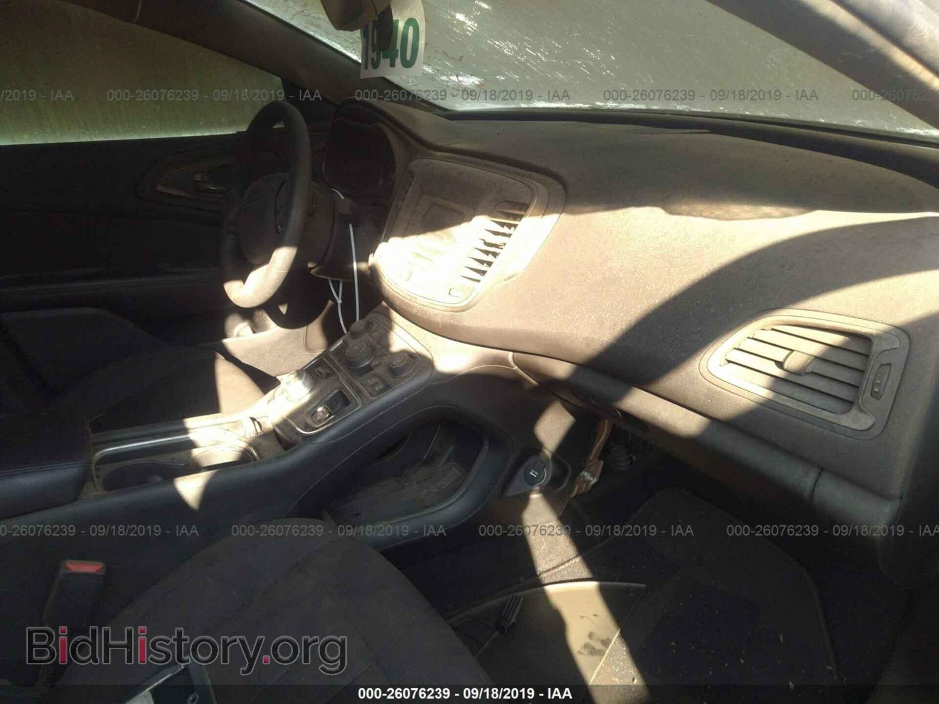 2016 CHRYSLER 200 - VIN: 1C3CCCABXGN121027 - Photo 5