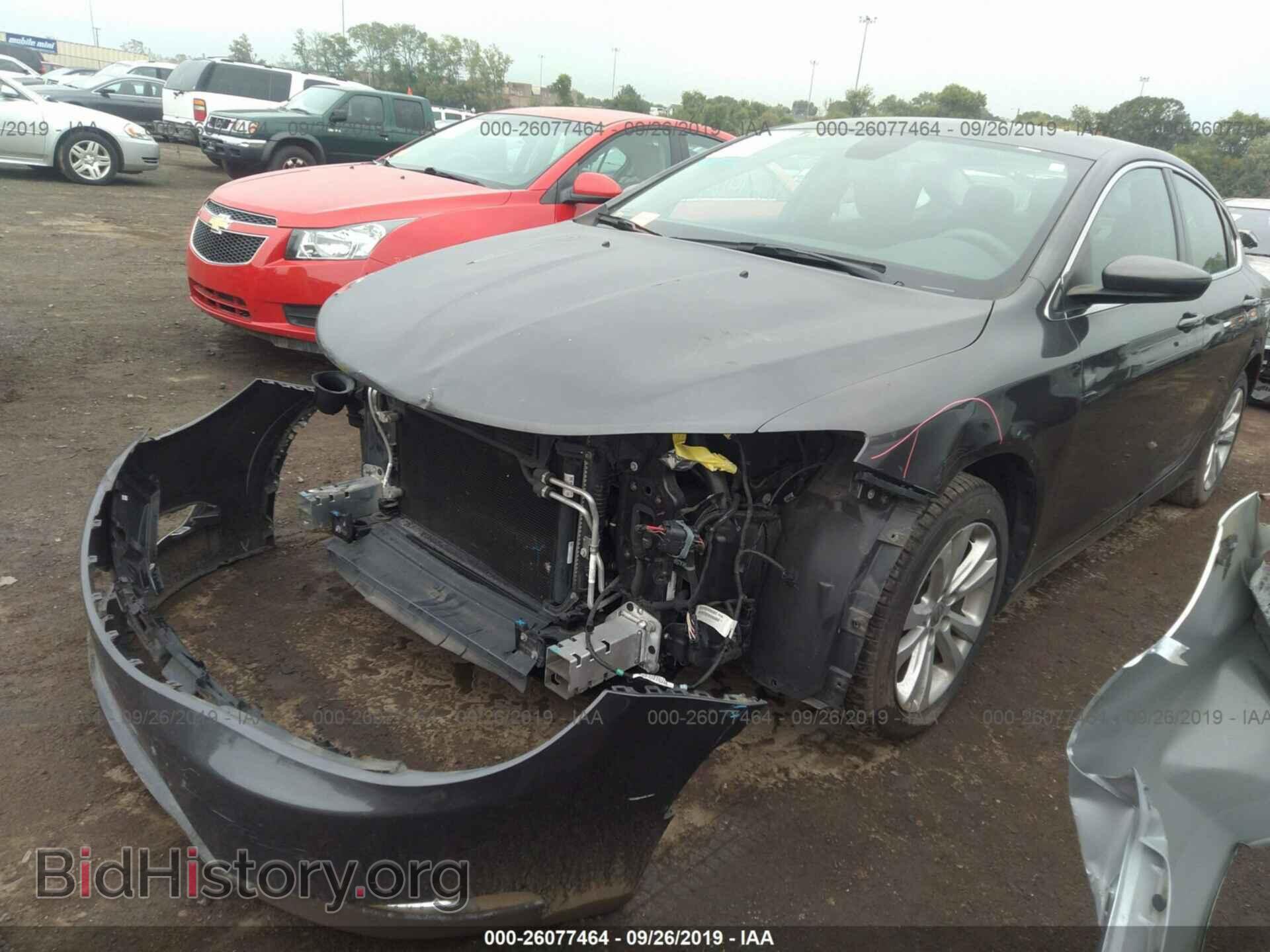 2016 CHRYSLER 200 - VIN: 1C3CCCAB1GN175753 - Фото 2