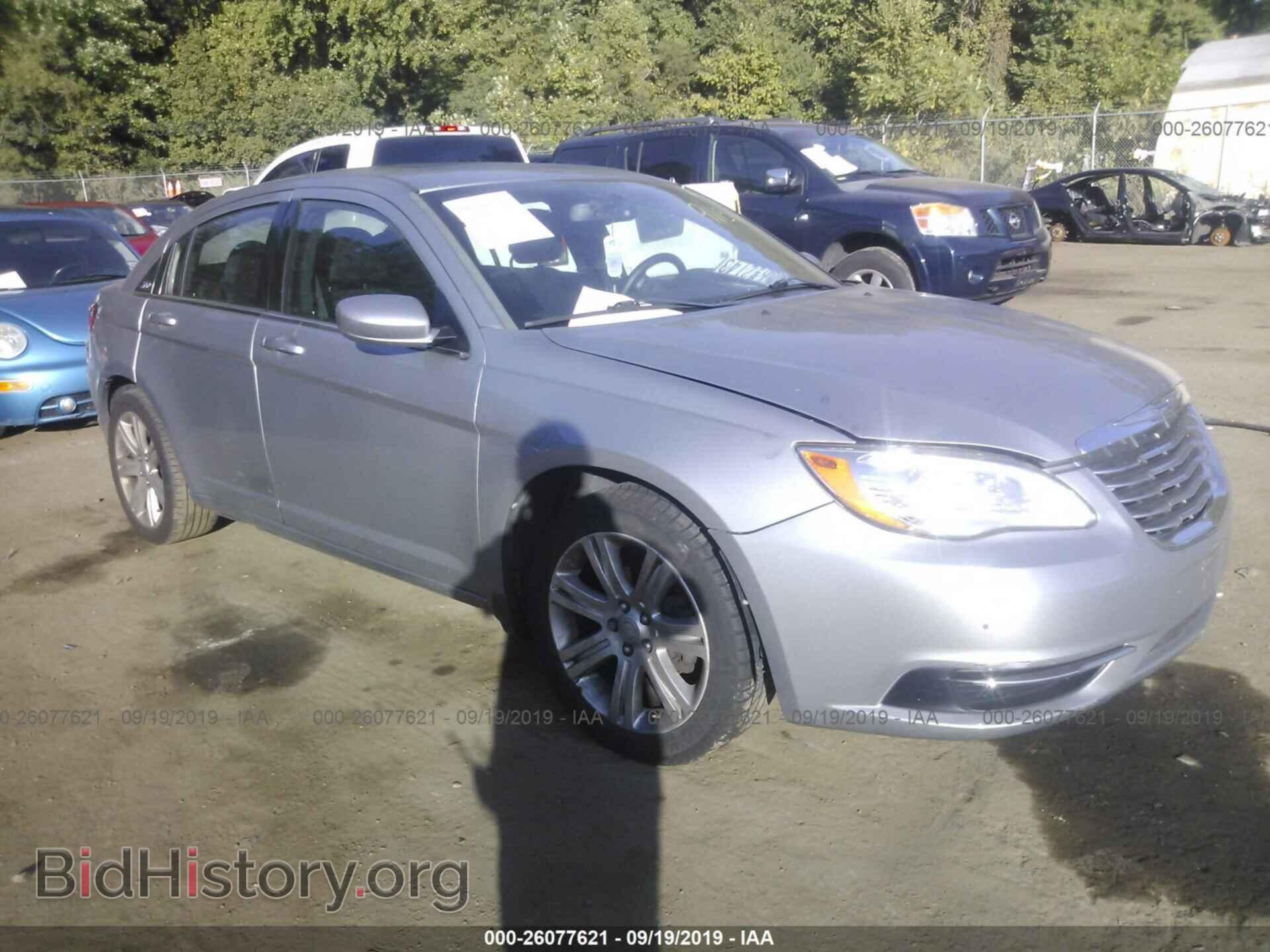 Фотография 1C3CCBBB6DN570709 - CHRYSLER 200 2013