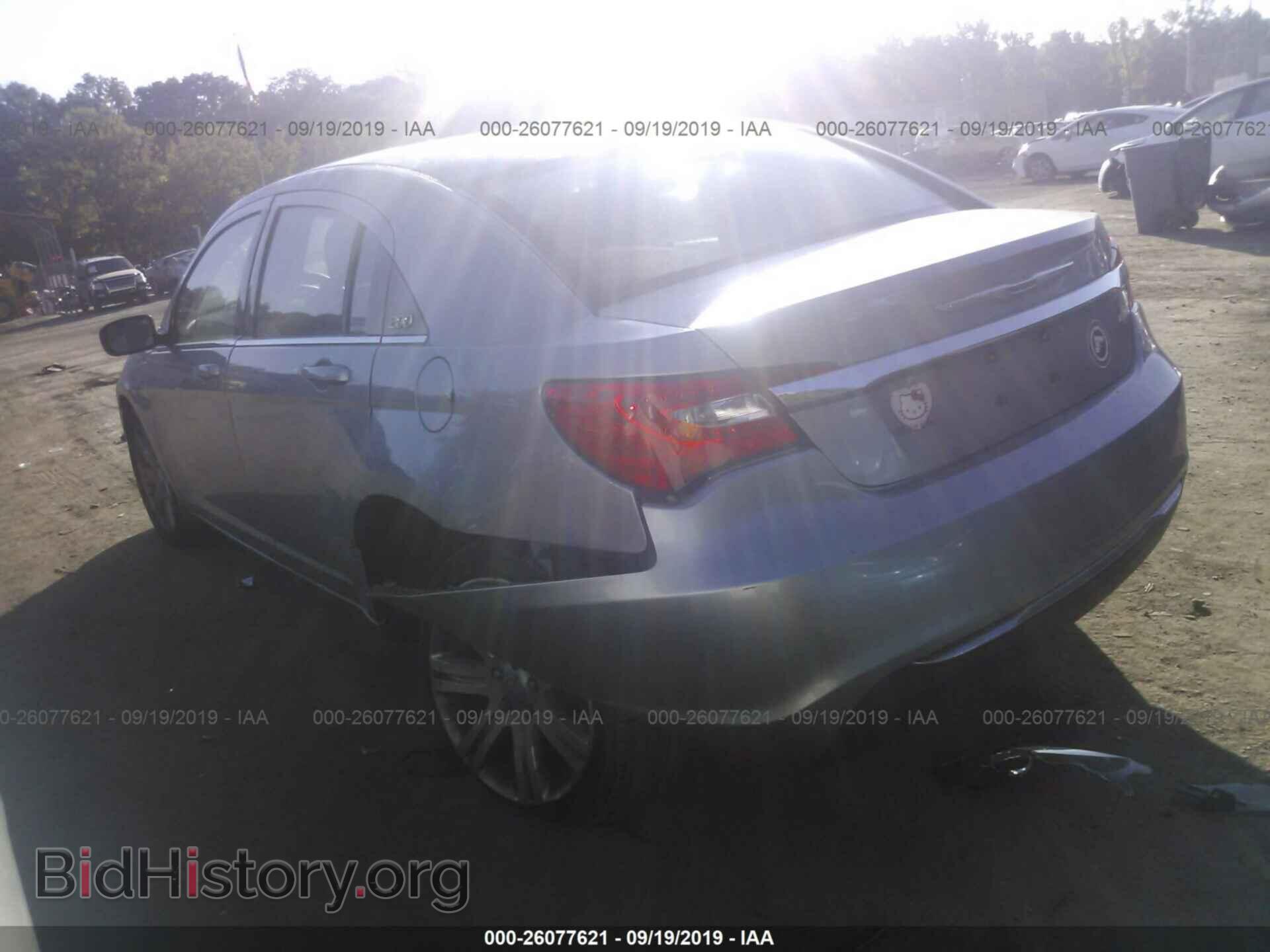 2013 CHRYSLER 200 - VIN: 1C3CCBBB6DN570709 - Фото 3