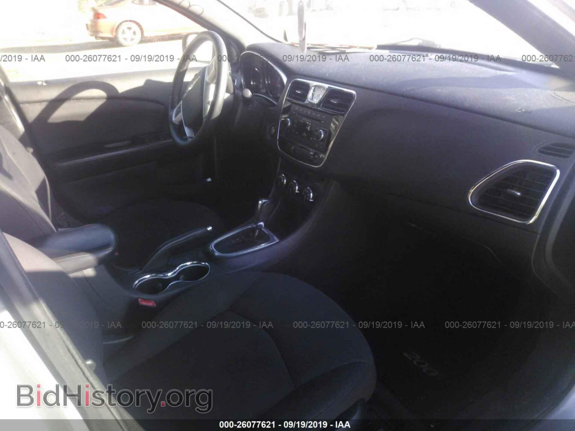 2013 CHRYSLER 200 - VIN: 1C3CCBBB6DN570709 - Фото 5
