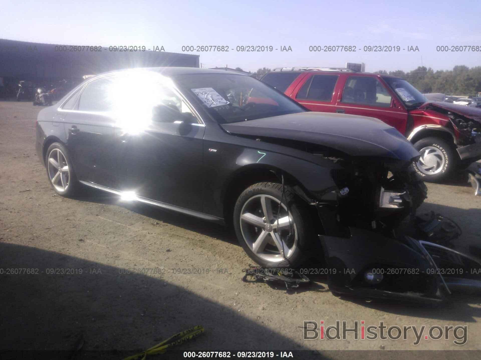 Photo WAUFFAFL9CN006495 - AUDI A4 2012