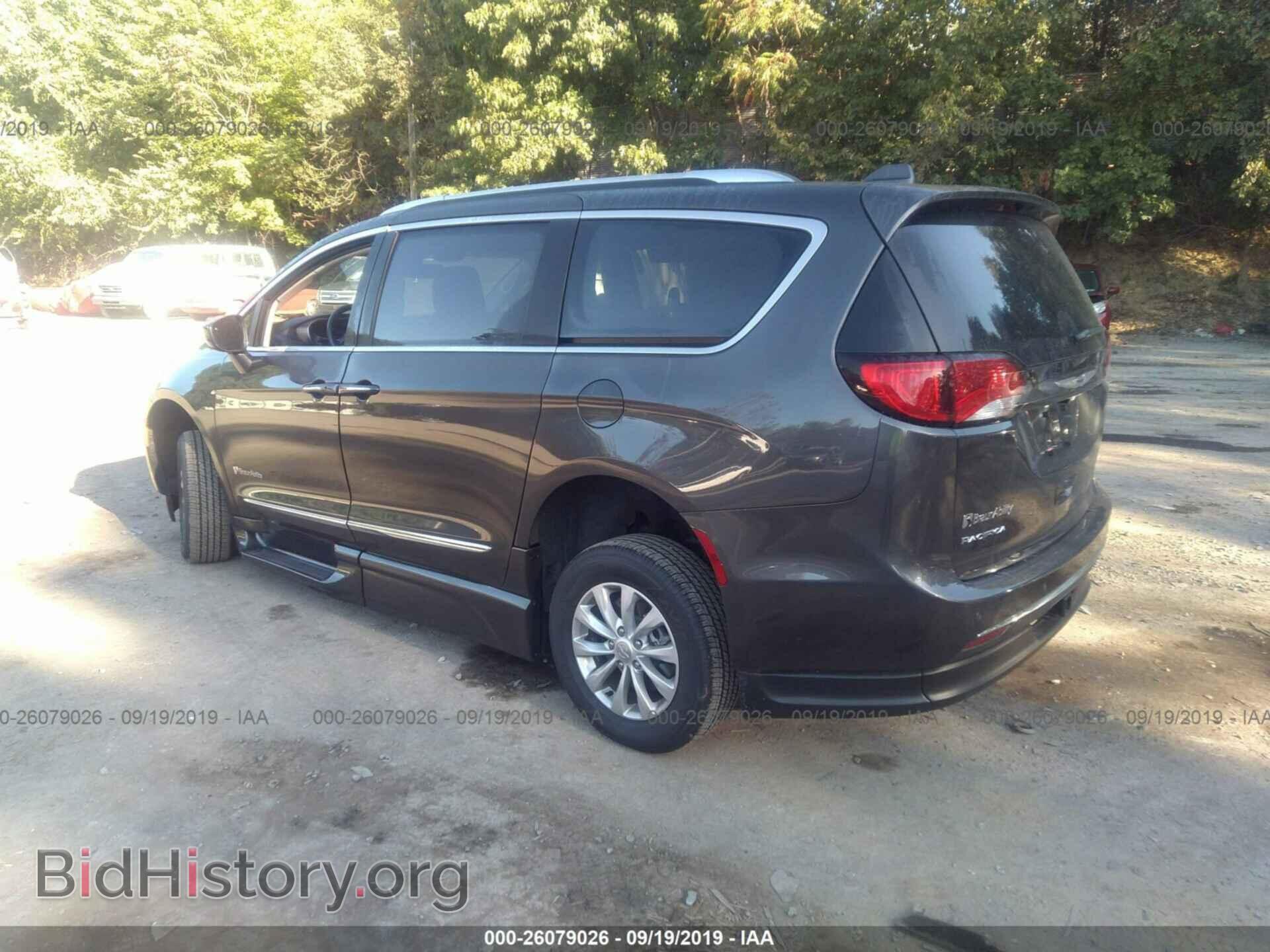 2019 CHRYSLER PACIFICA - VIN: 2C4RC1BG7KR681104 - Photo 3