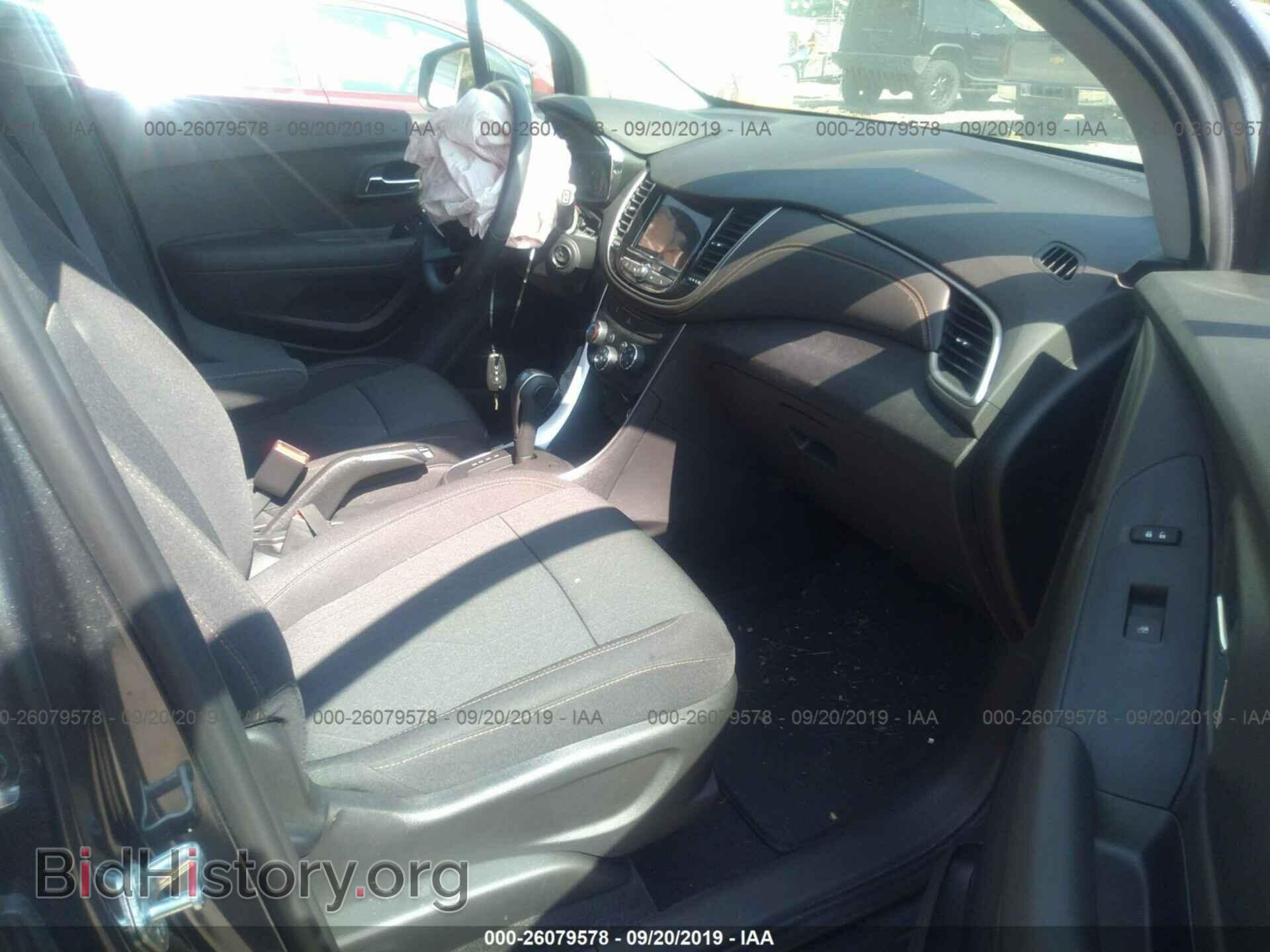 2019 CHEVROLET TRAX - VIN: 3GNCJLSB3KL252526 - Photo 5