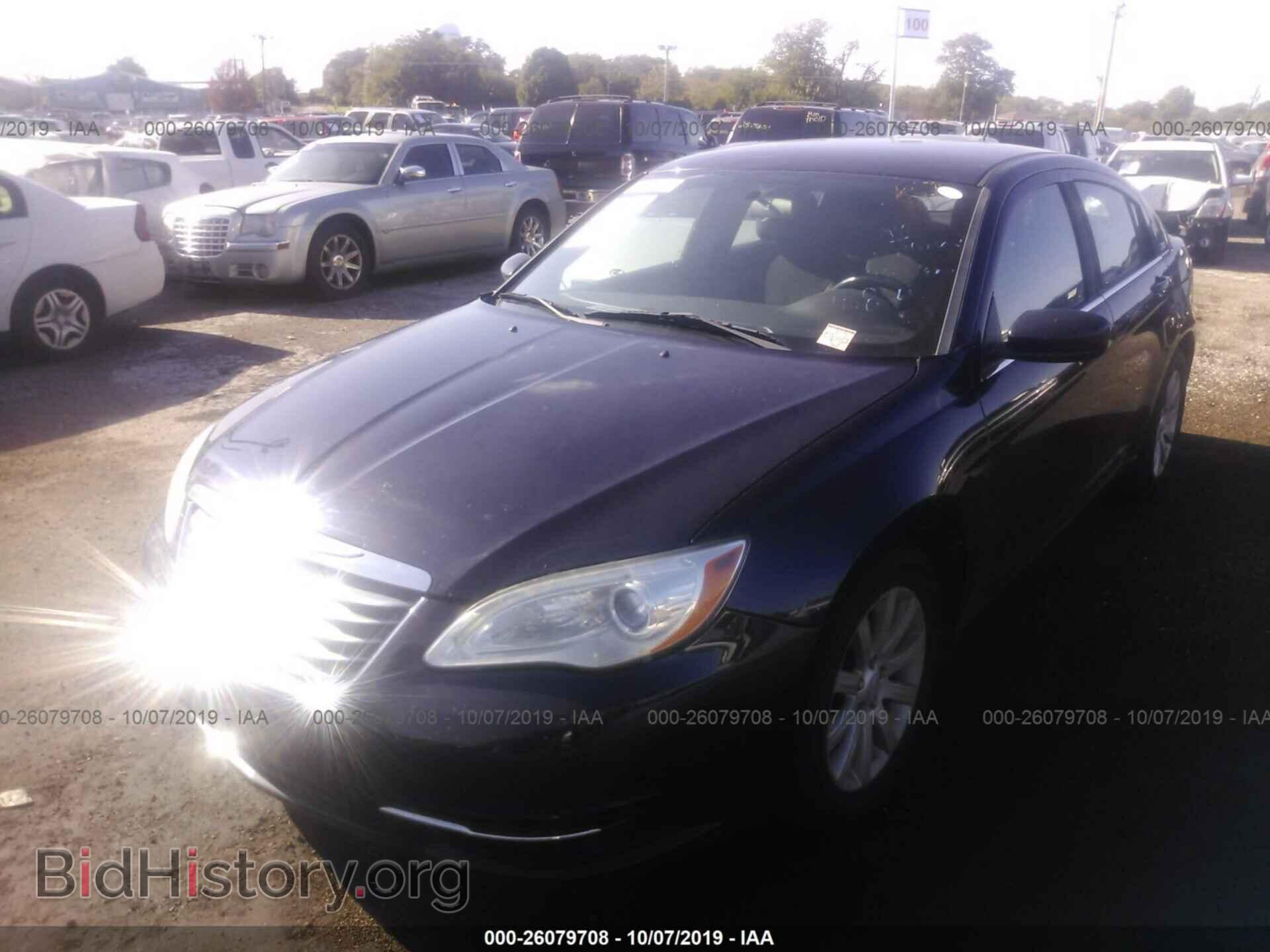 2012 CHRYSLER 200 - VIN: 1C3CCBBB5CN188640 - Фото 2