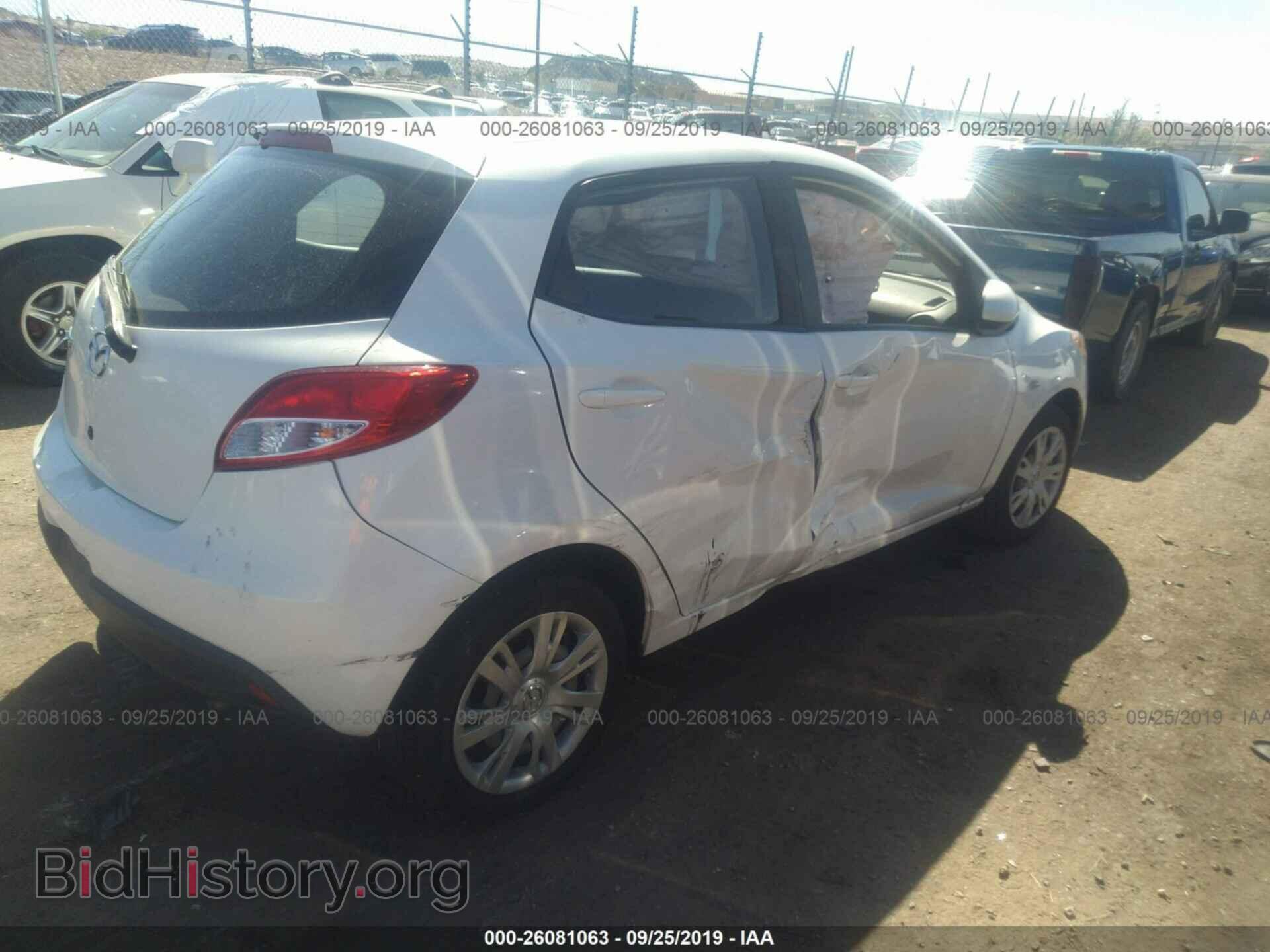 2014 MAZDA MAZDA2 - VIN: JM1DE1KZ5E0174657 - Фото 4