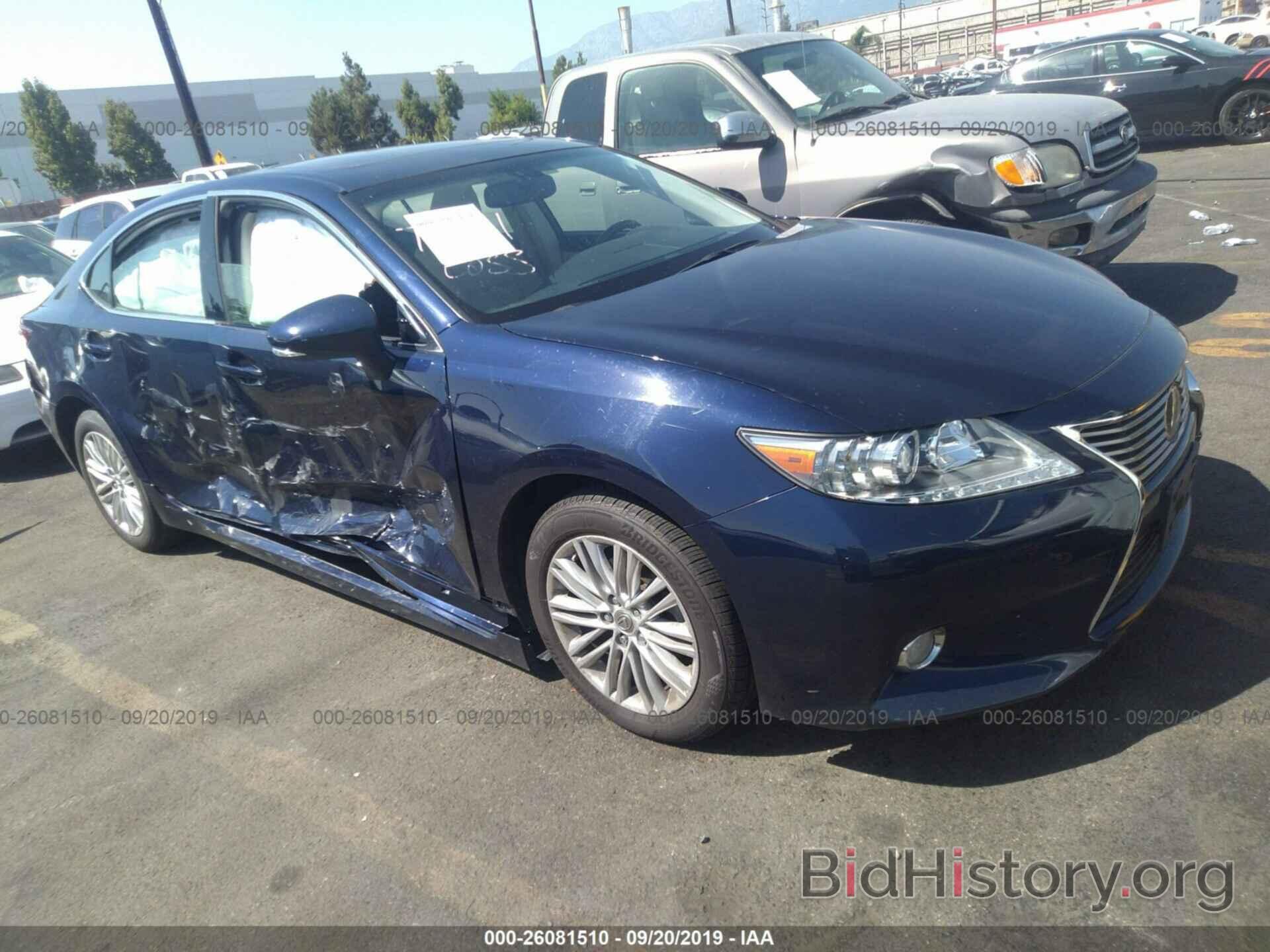 Photo JTHBK1GGXD2053132 - LEXUS ES 2013