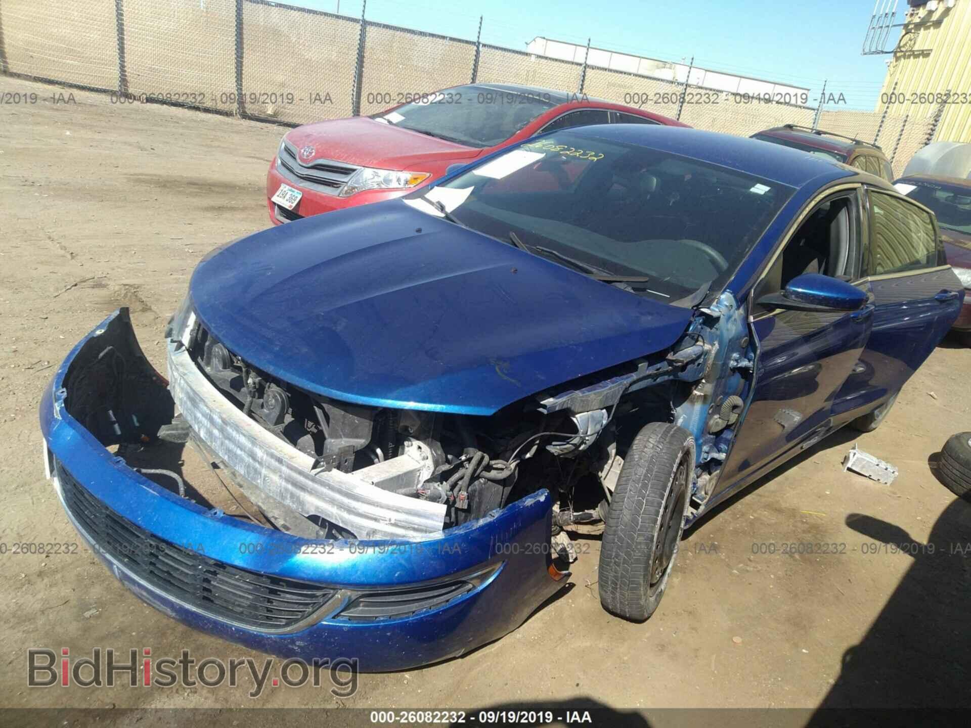2015 CHRYSLER 200 - VIN: 1C3CCCAB9FN616057 - Photo 2