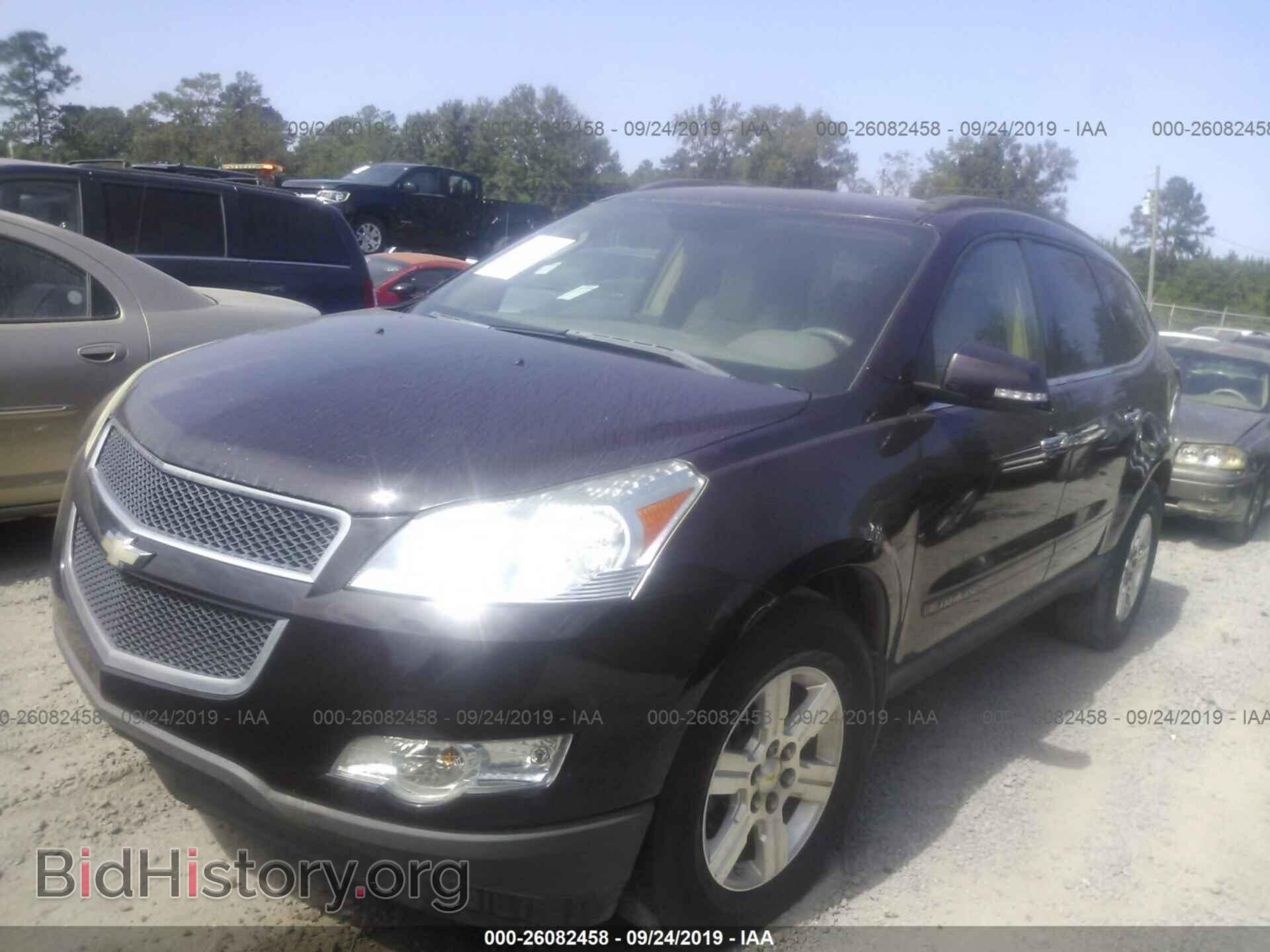 2009 CHEVROLET TRAVERSE - VIN: 1GNER23D29S130781 - Фото 2