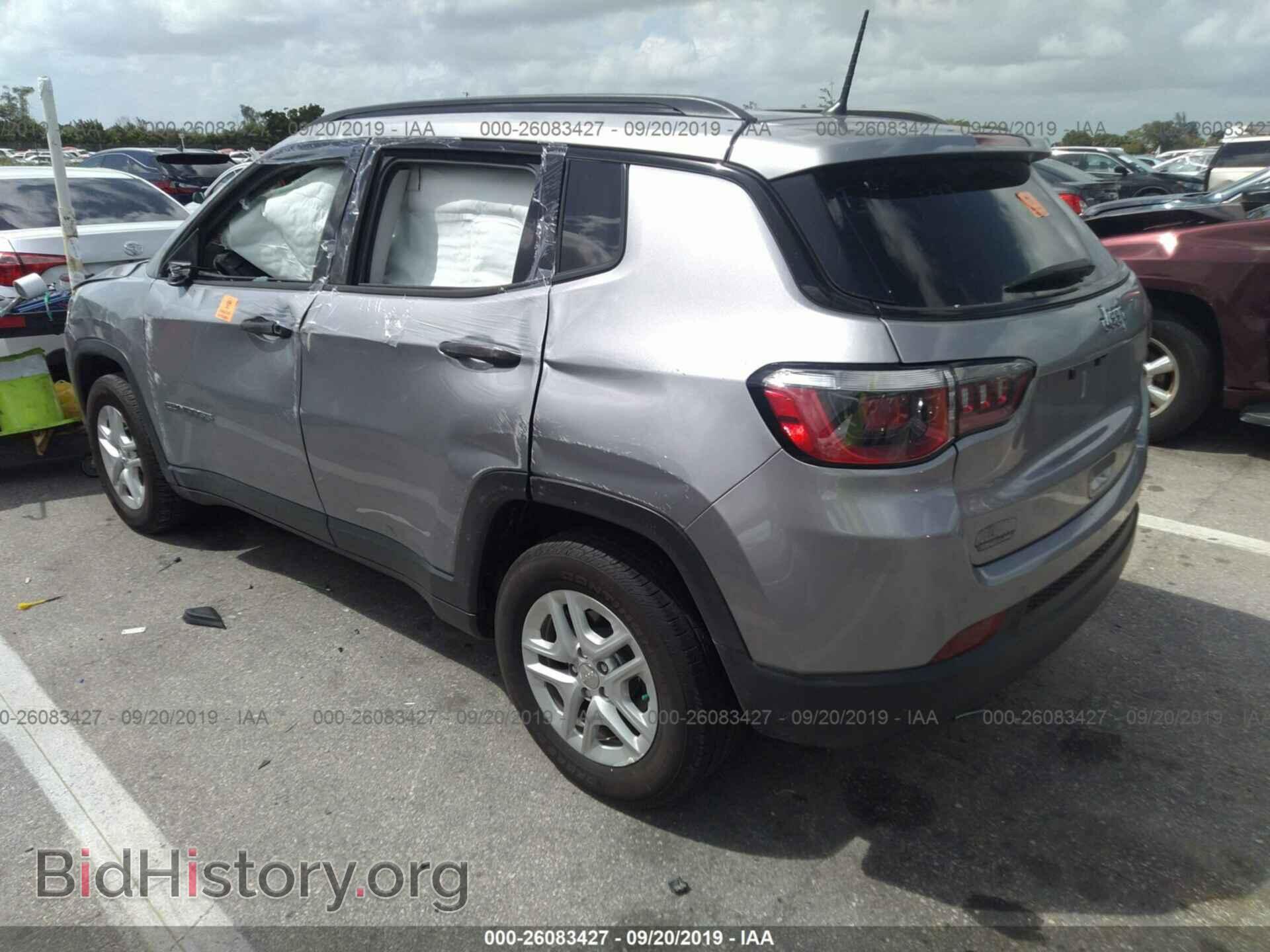 2018 JEEP COMPASS - VIN: 3C4NJCABXJT137827 - Фото 3
