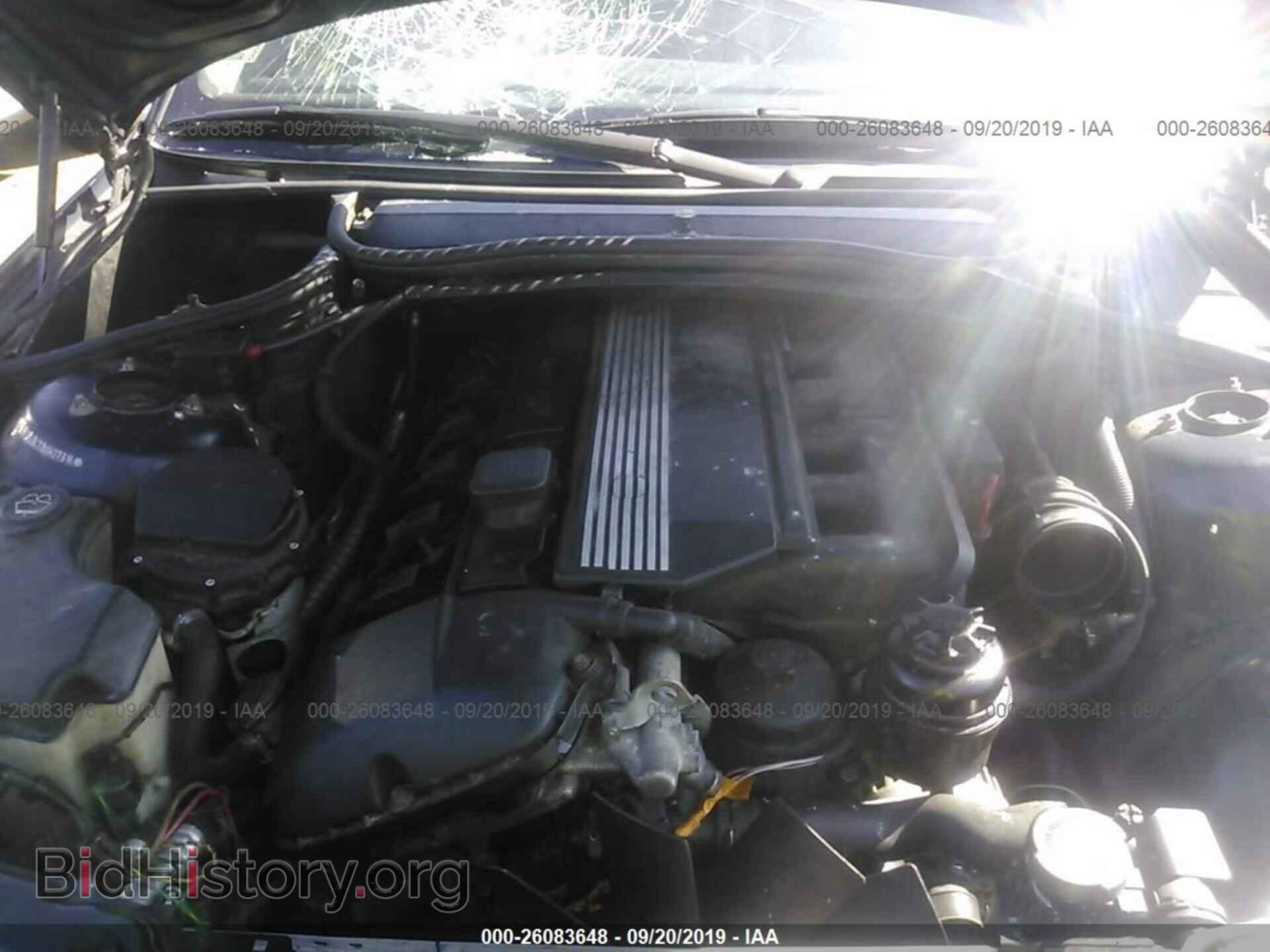 2003 BMW 330 - VIN: WBAEV53473KM27314 - Фото 10