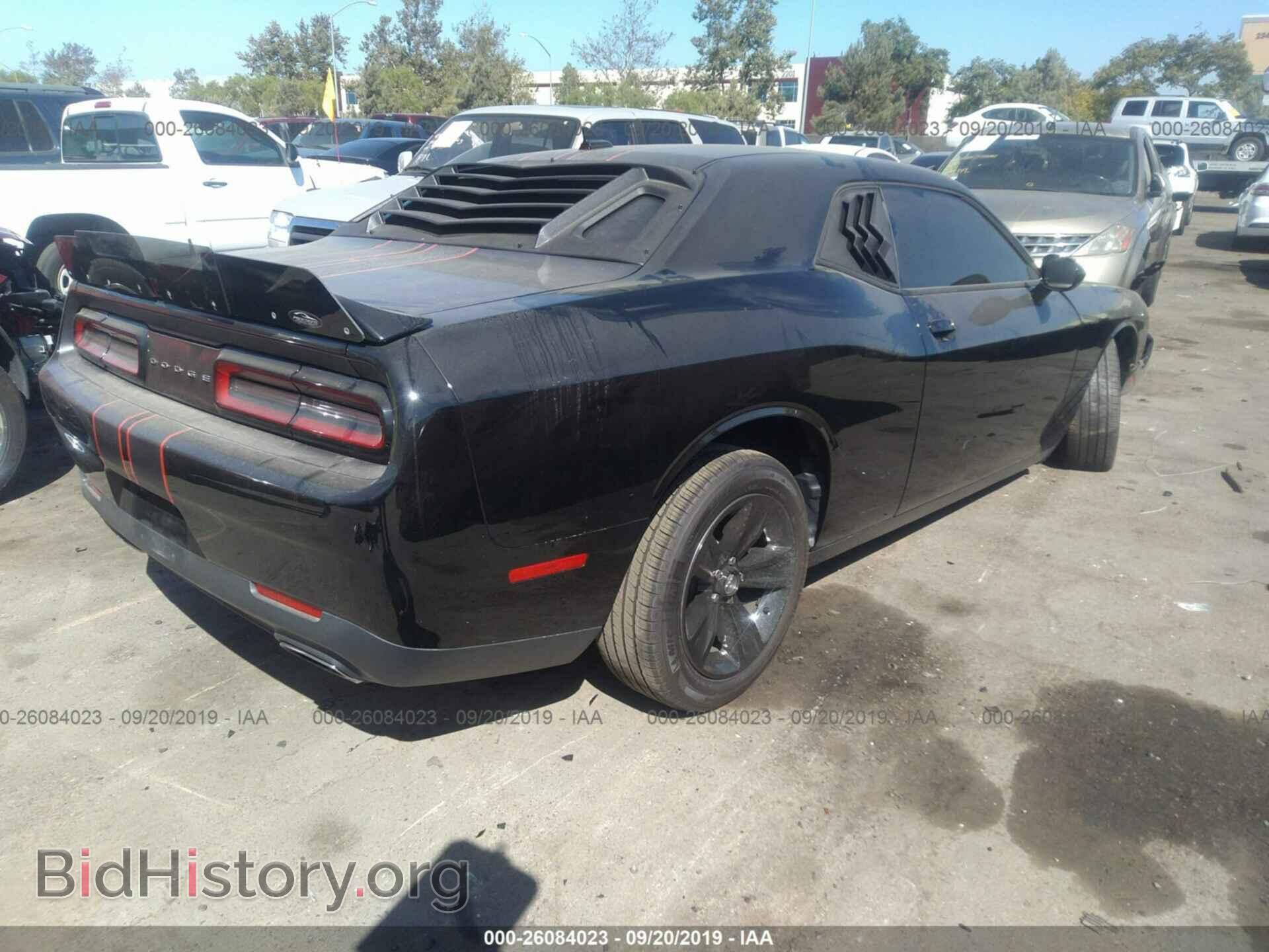 2018 DODGE CHALLENGER - VIN: 2C3CDZAG7JH305028 - Фото 4