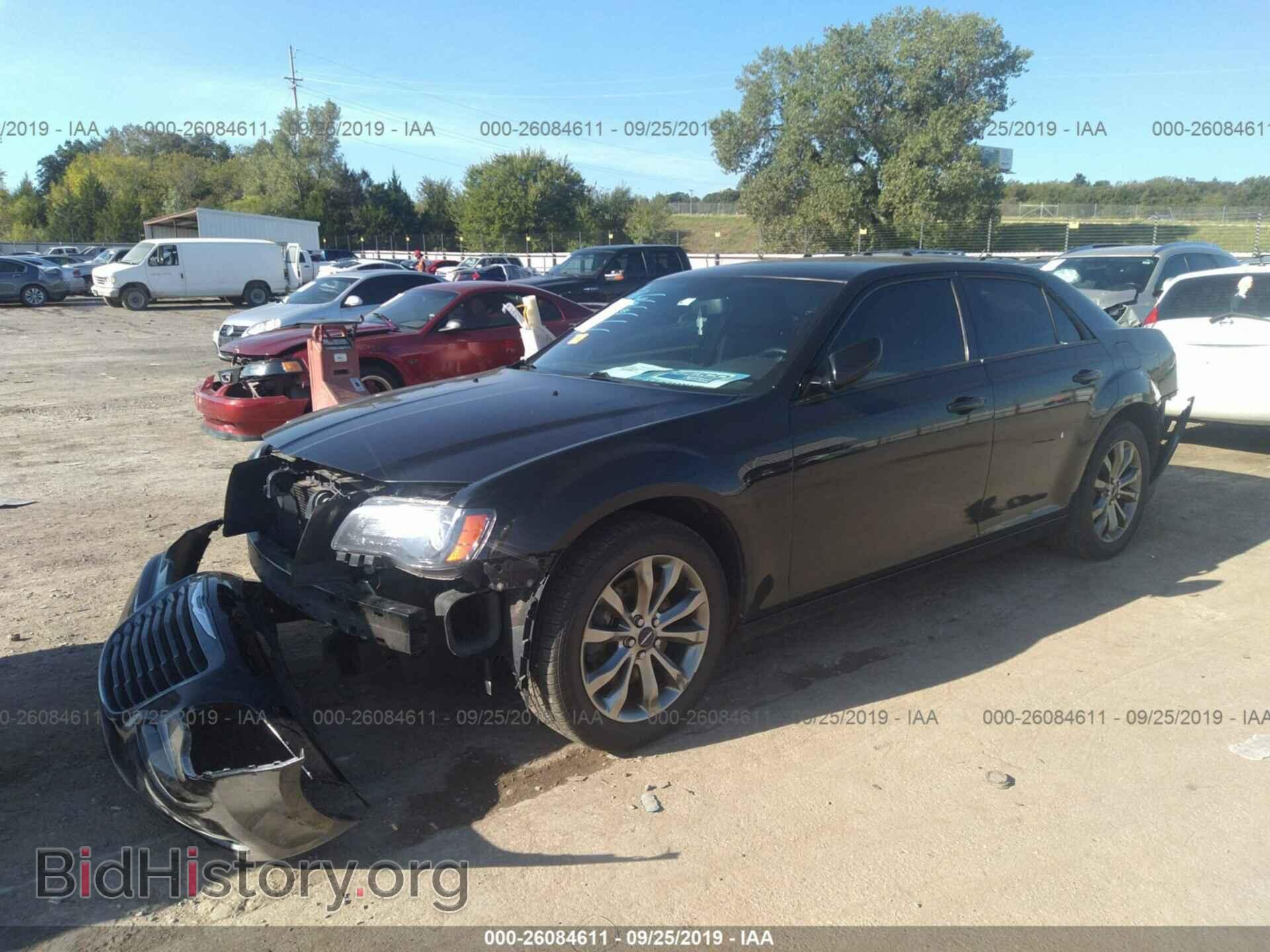 2014 CHRYSLER 300 - VIN: 2C3CCAGG7EH297529 - Фото 2