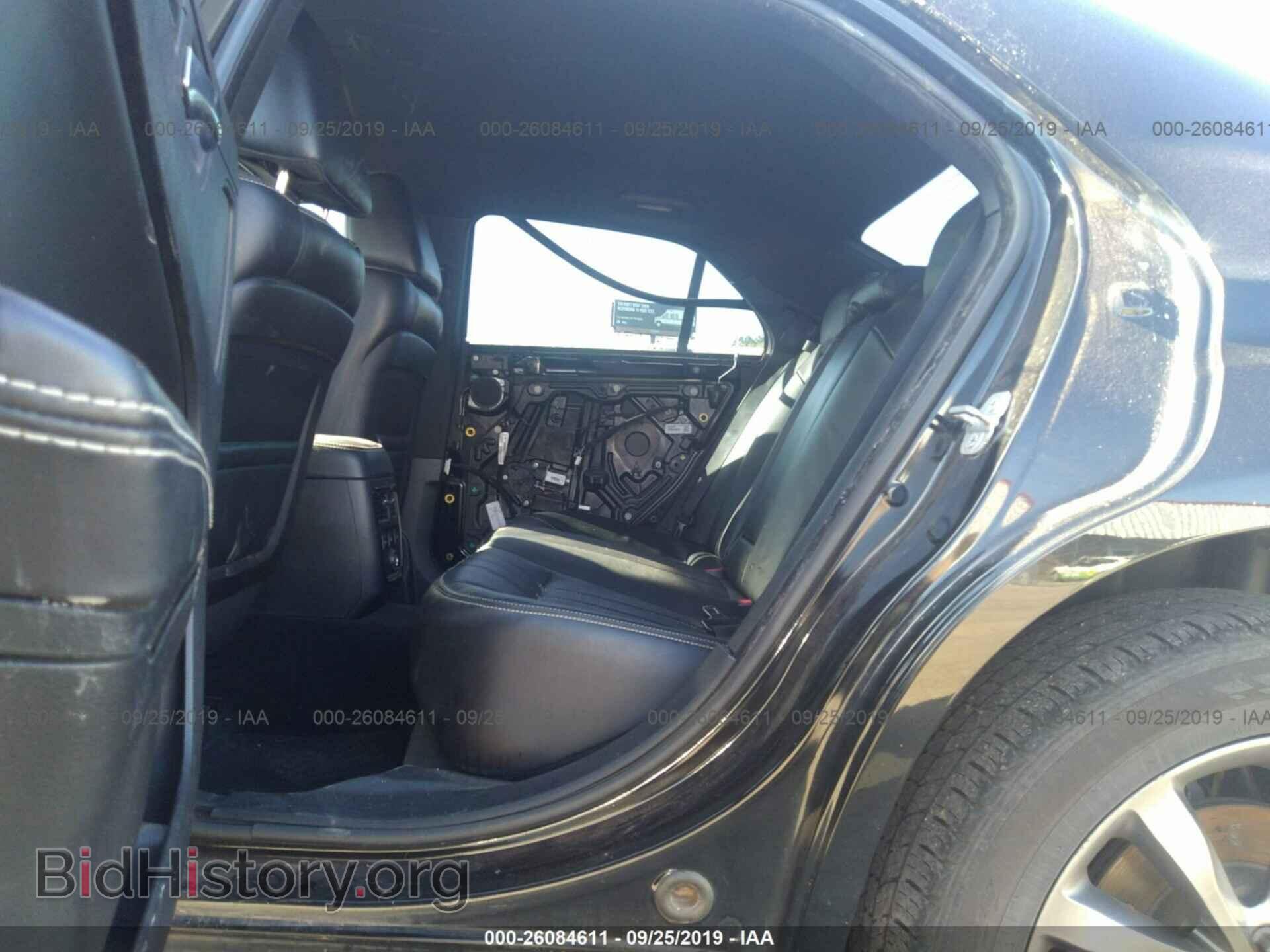 2014 CHRYSLER 300 - VIN: 2C3CCAGG7EH297529 - Фото 8
