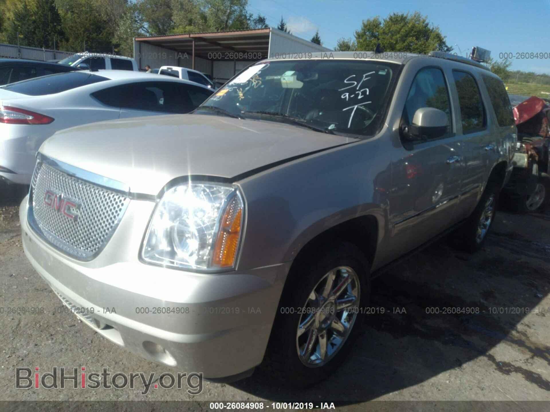 2013 GMC YUKON - VIN: 1GKS2EEF1DR367945 - Фото 2
