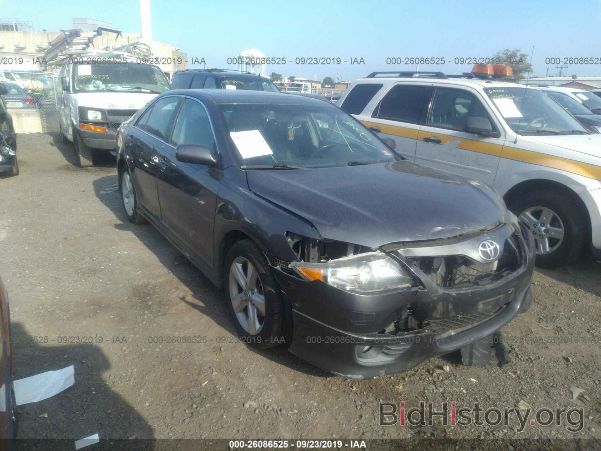 Photo 4T1BK3EK8BU629088 - TOYOTA CAMRY 2011